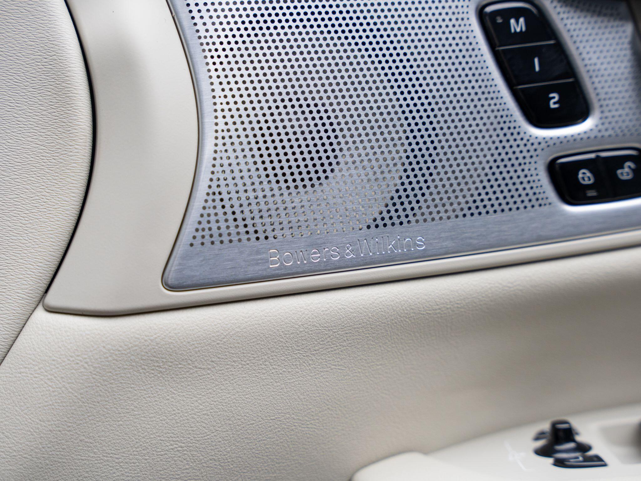 Volvo V90 view 6