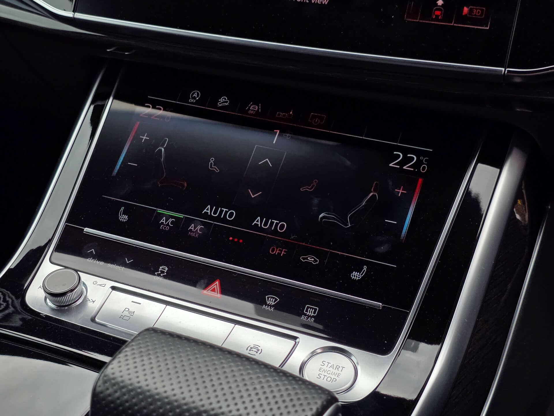 Audi Q8 view 39