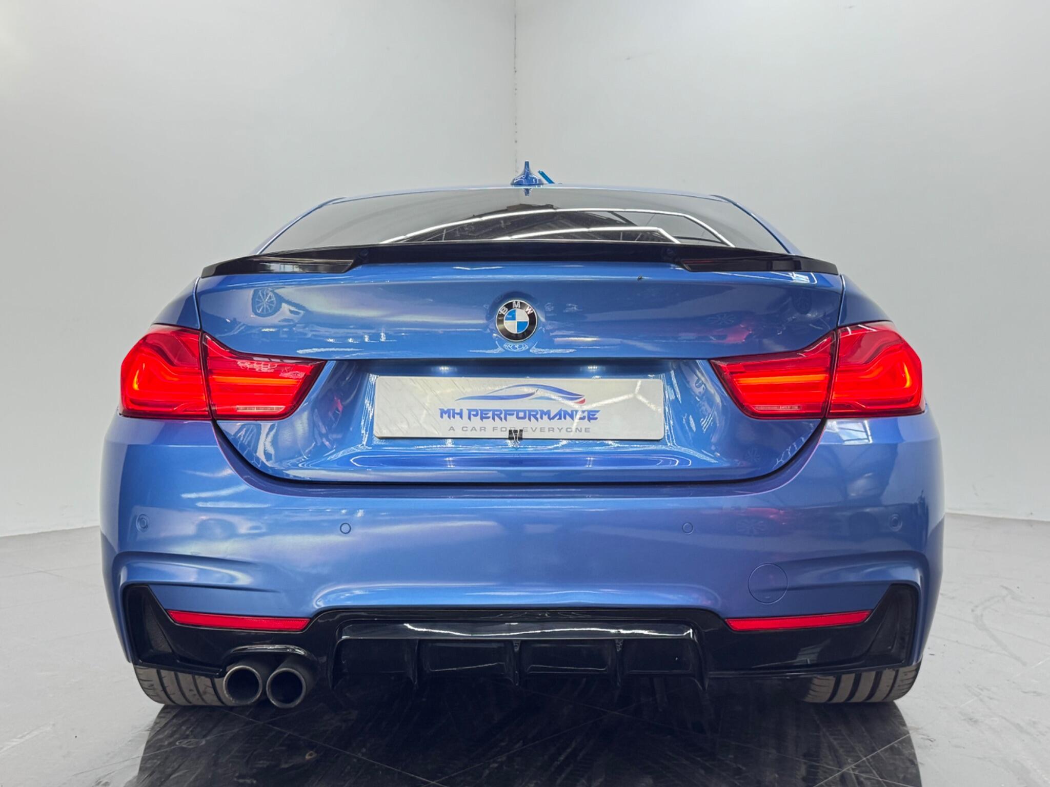 BMW 4 Series view 8