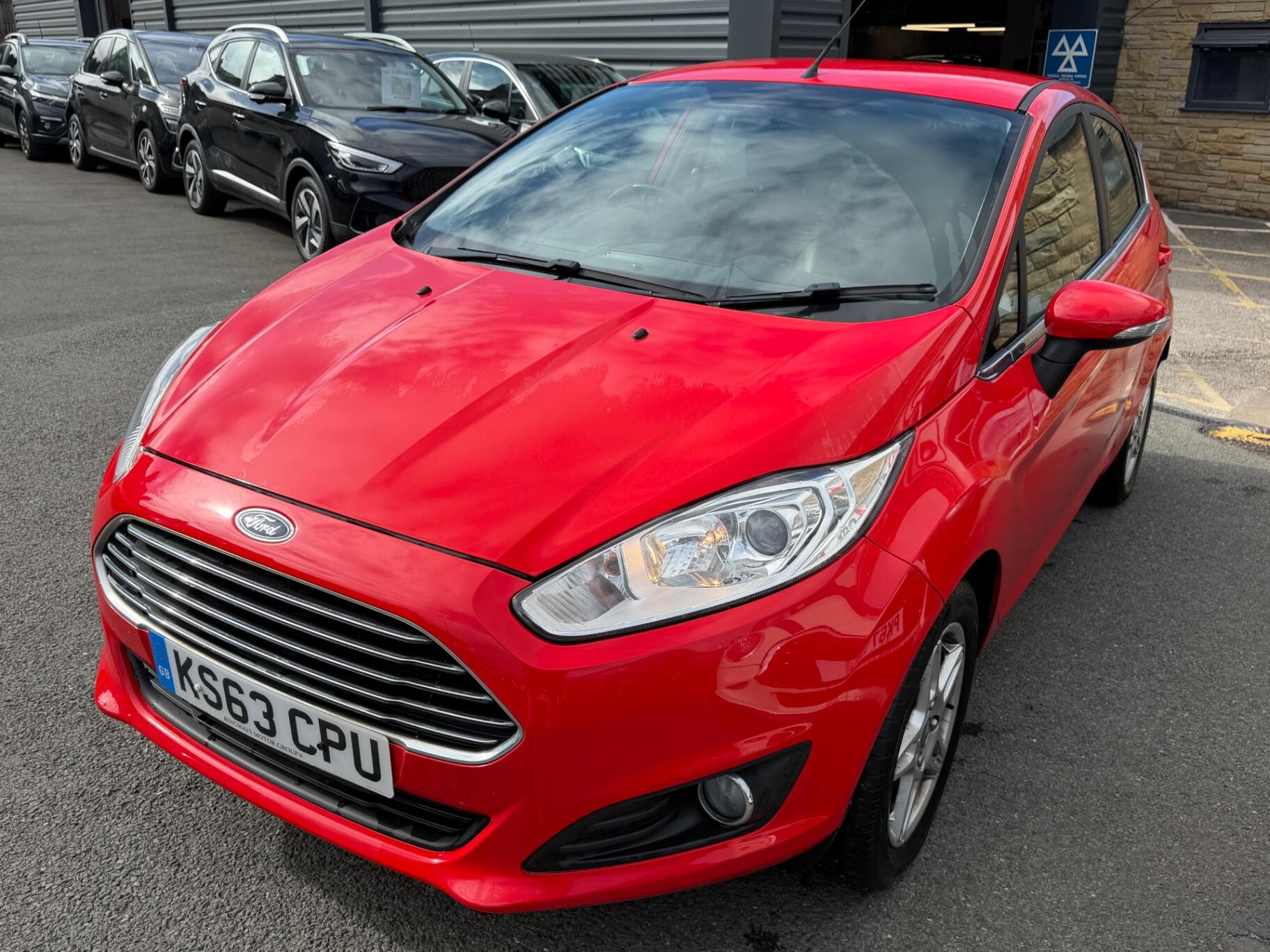 Ford Fiesta view 5