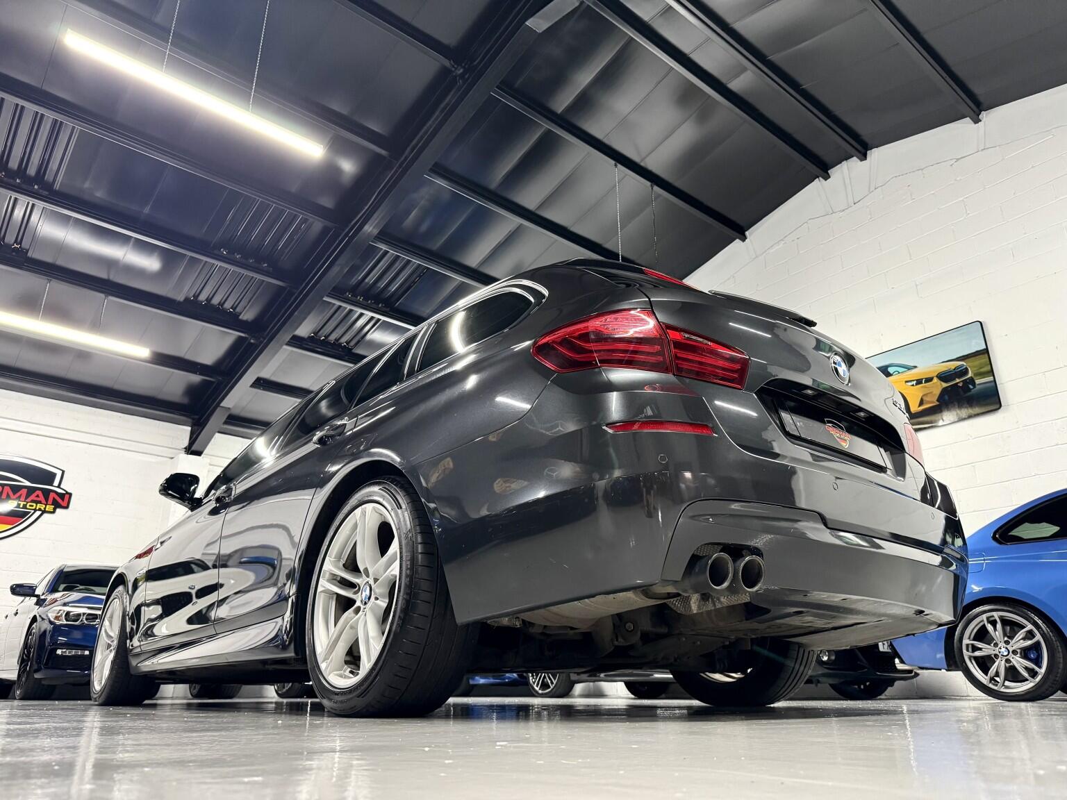 BMW 5 Series view 6