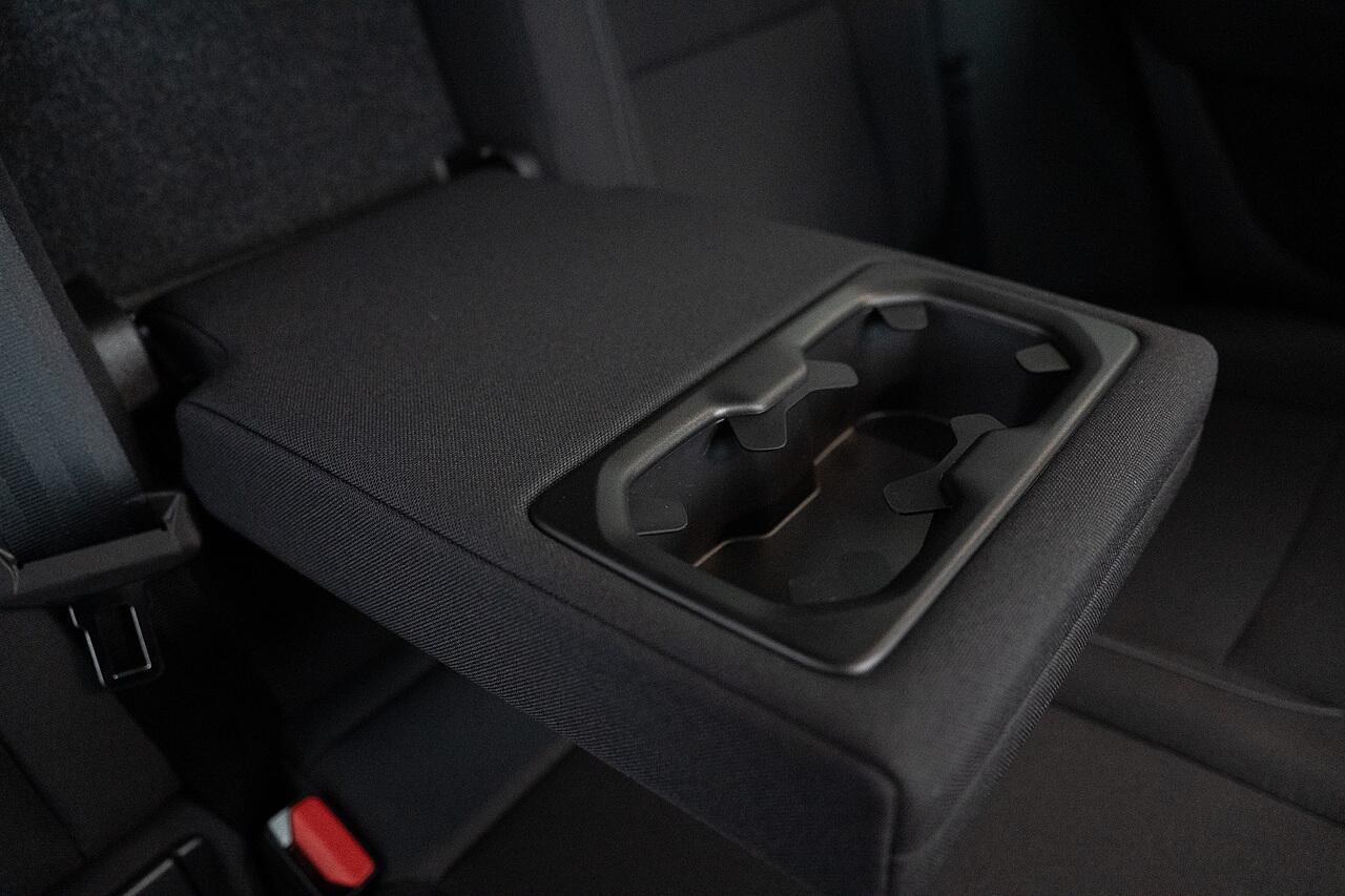 Volvo C40 view 25
