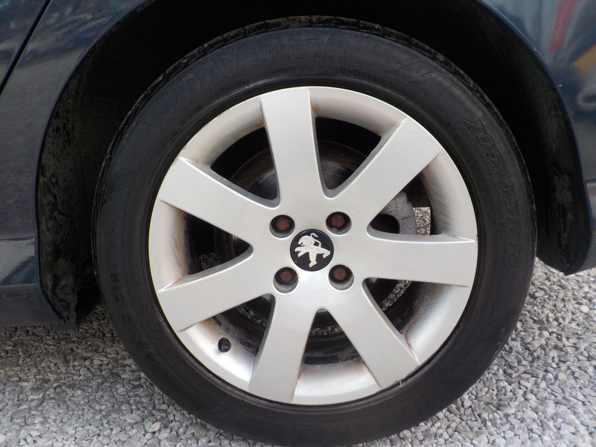 Peugeot 308 1.6 e-HDi SR Euro 5 (s/s) 5dr