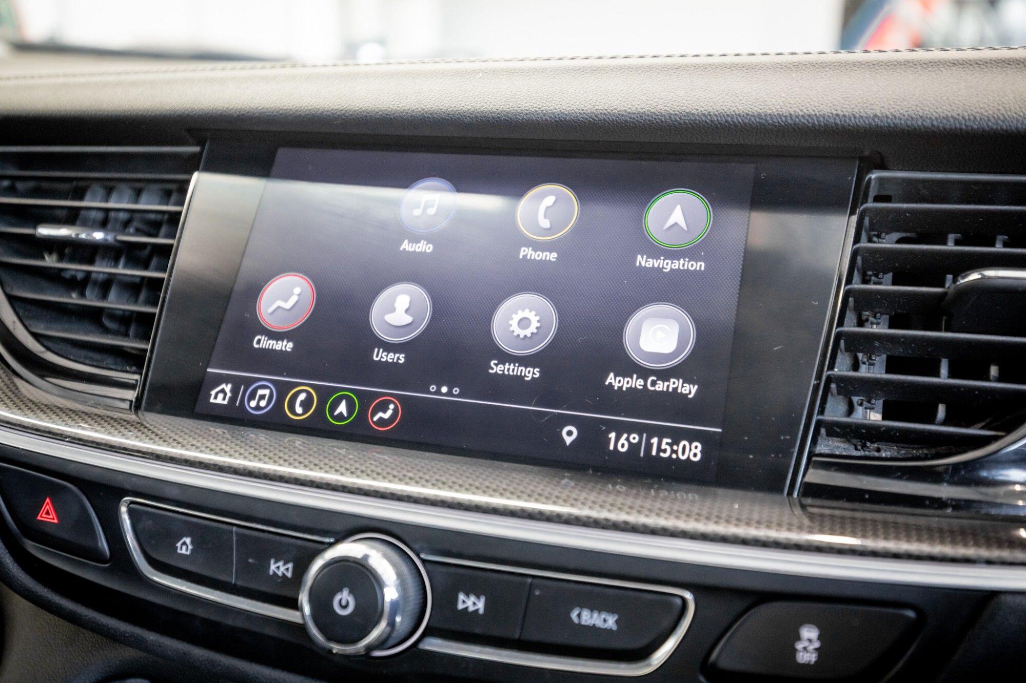 Vauxhall Insignia view 25