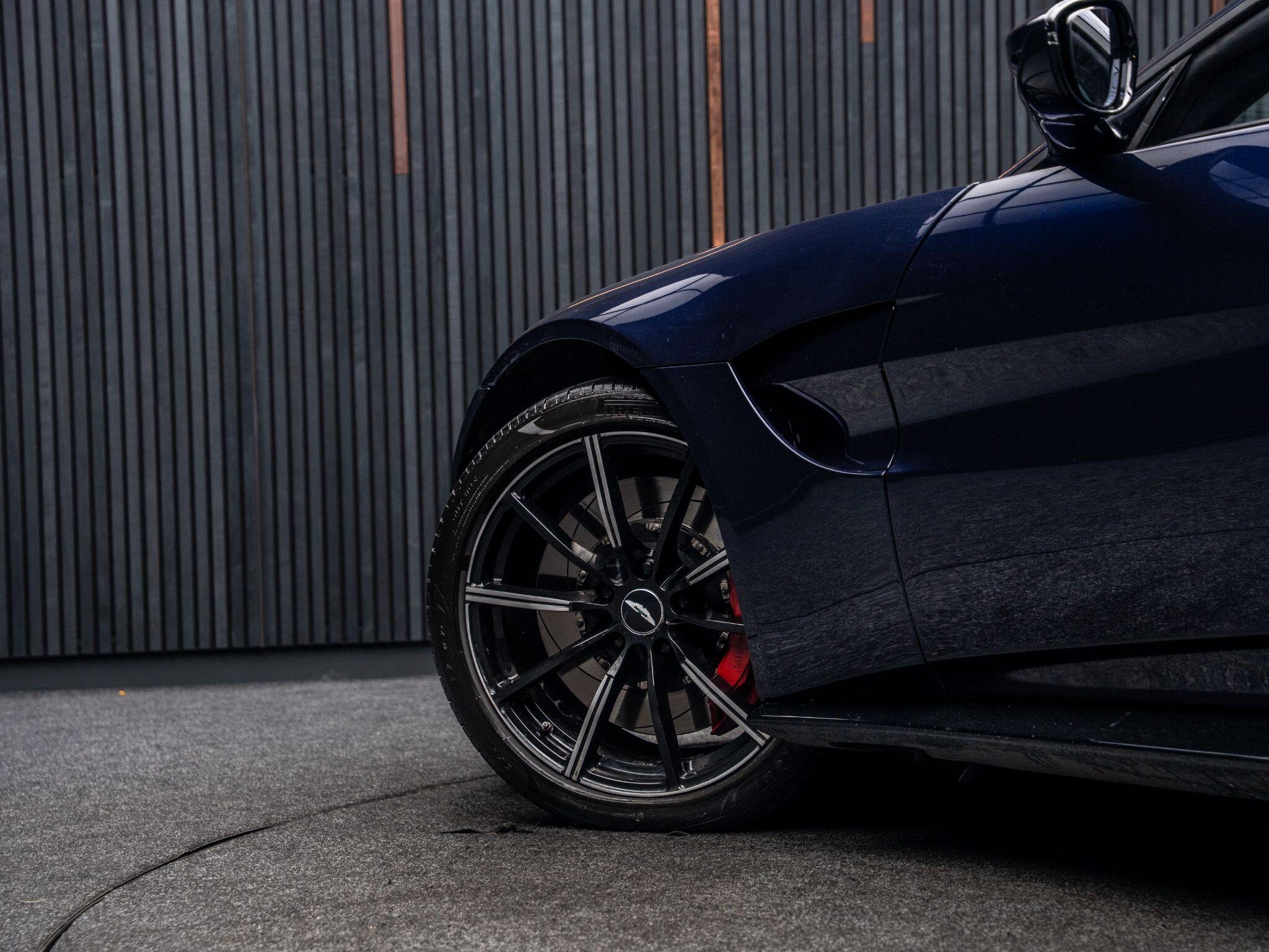 Aston Martin Vantage view 17