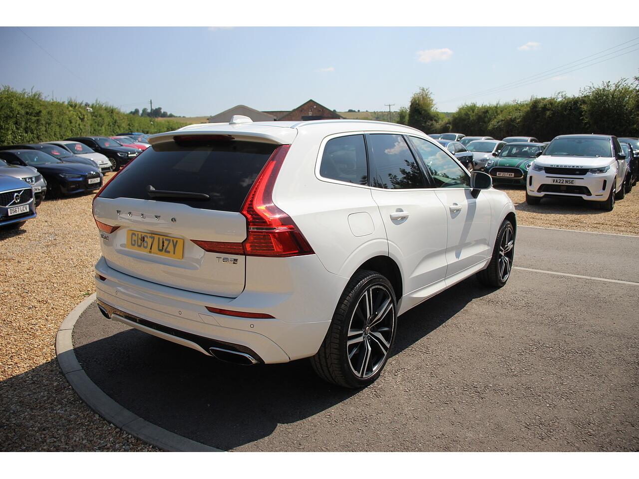 Volvo XC60 view 12