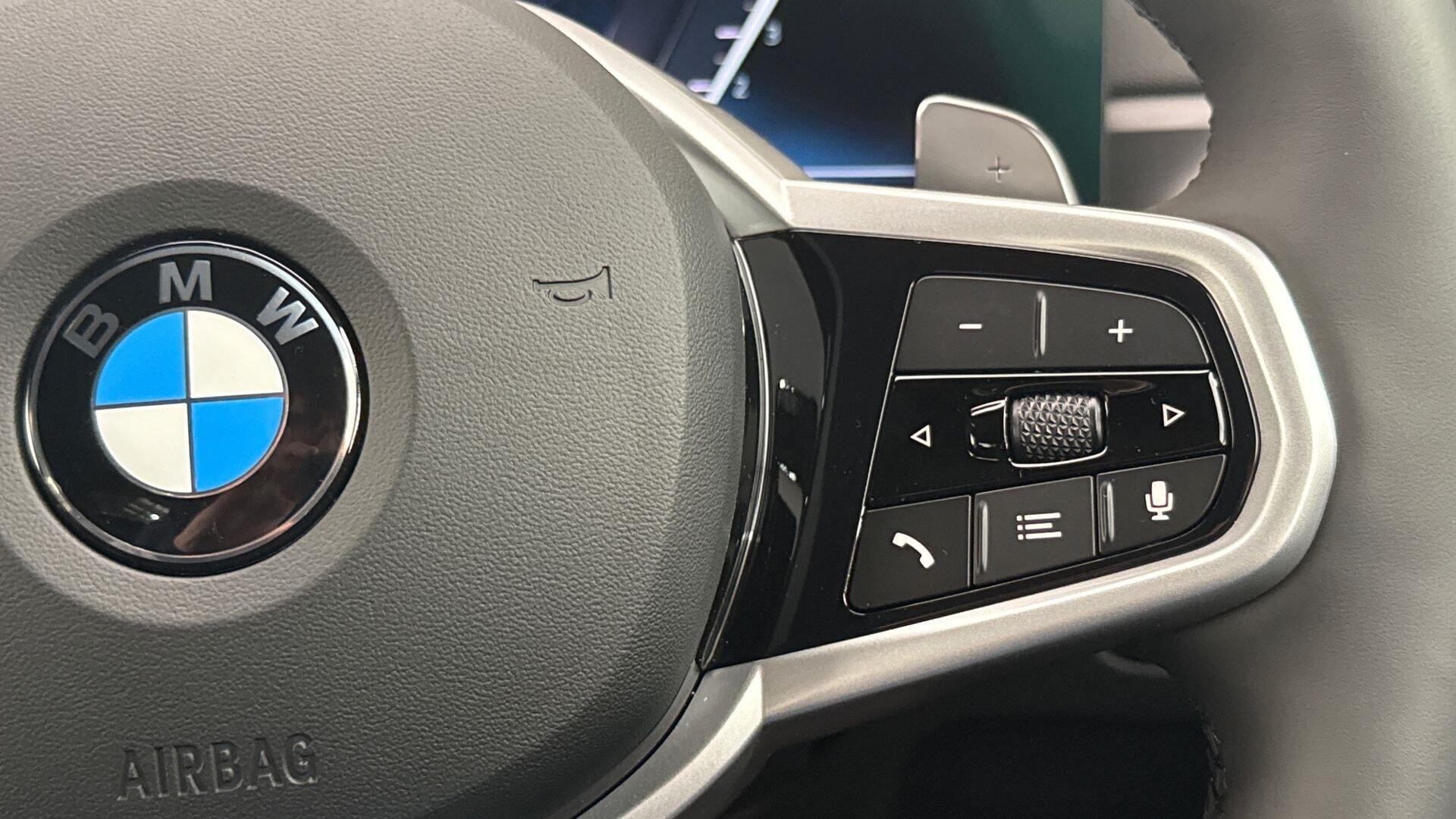 BMW 2 Series view 19