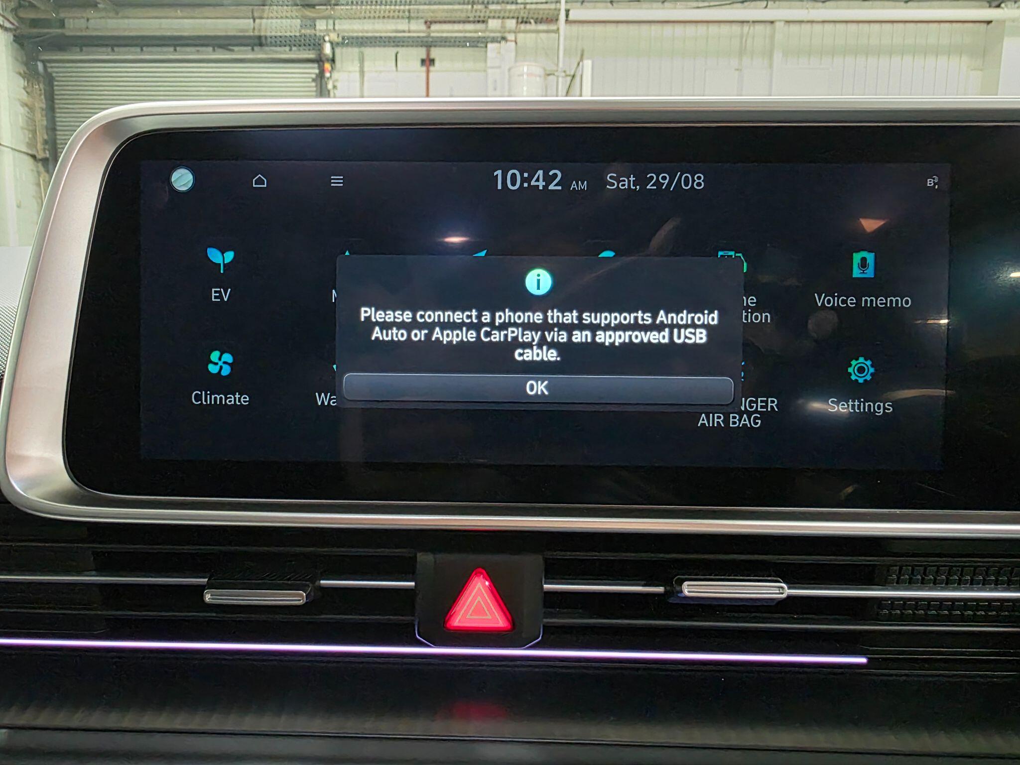 Hyundai Ioniq 6 view 11