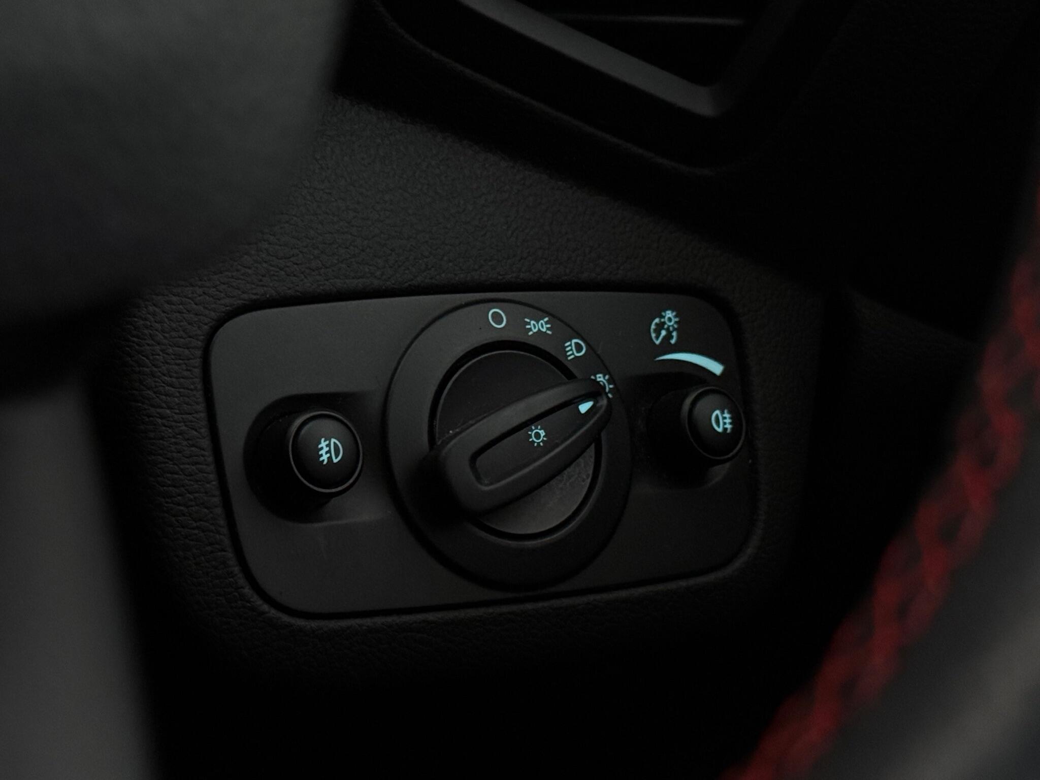 Ford Kuga view 18