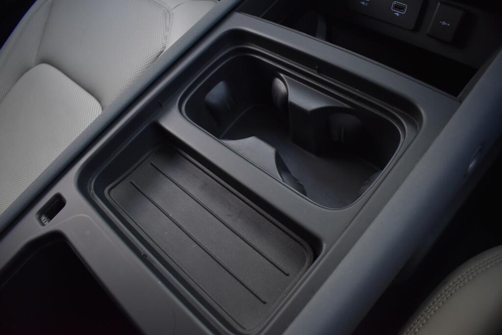 Land Rover Defender view 88