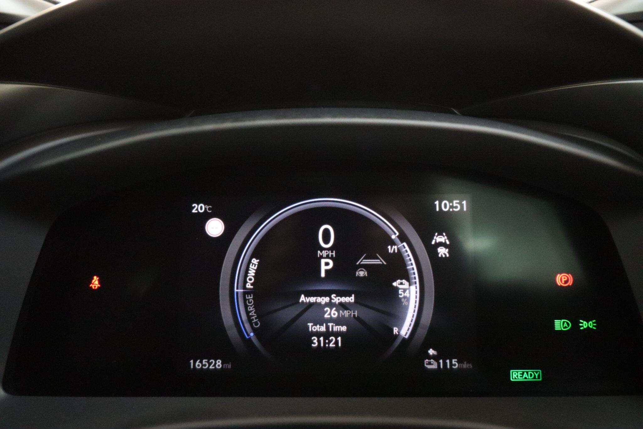 Lexus RZ view 34