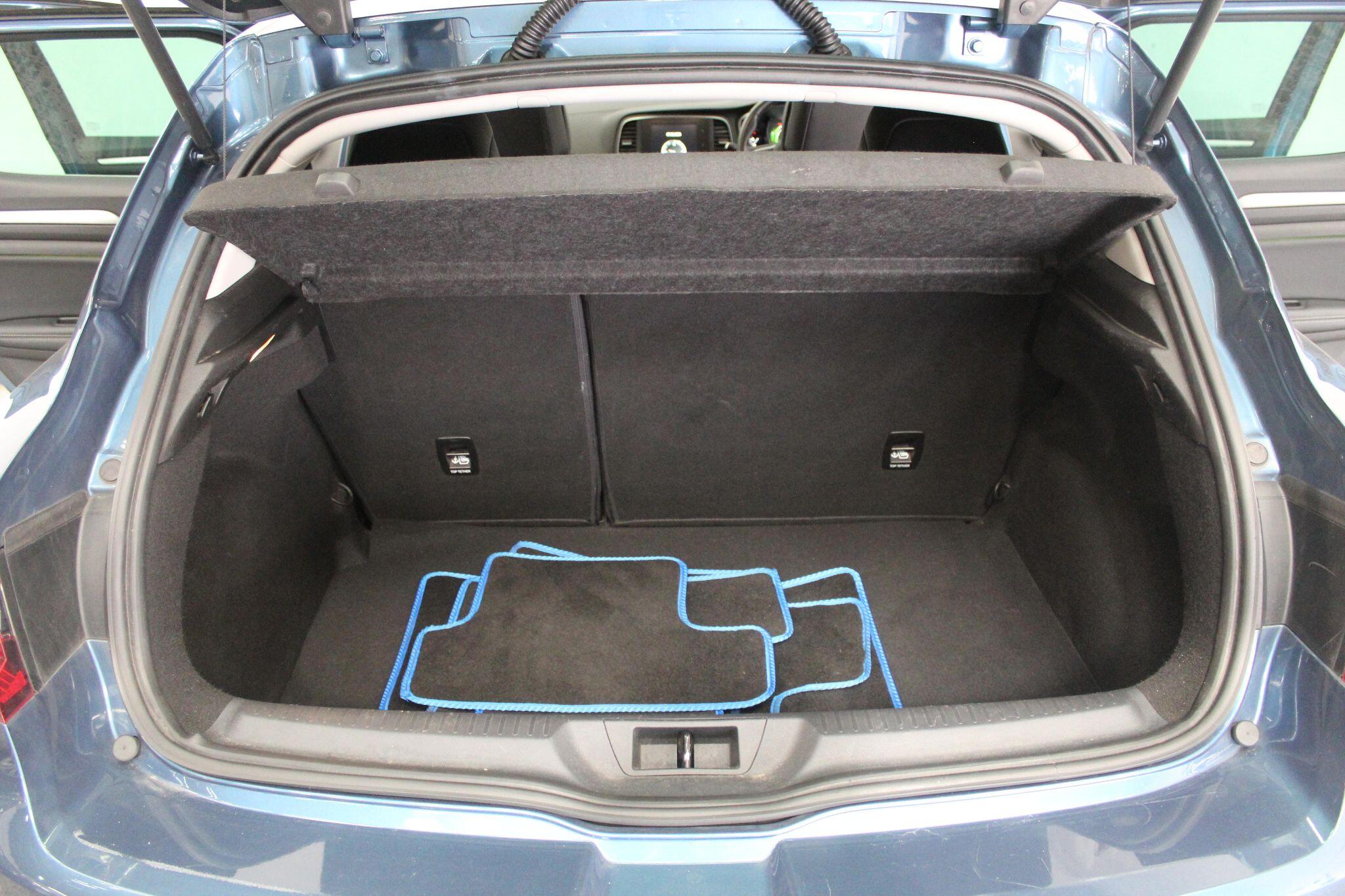 Renault Megane view 22