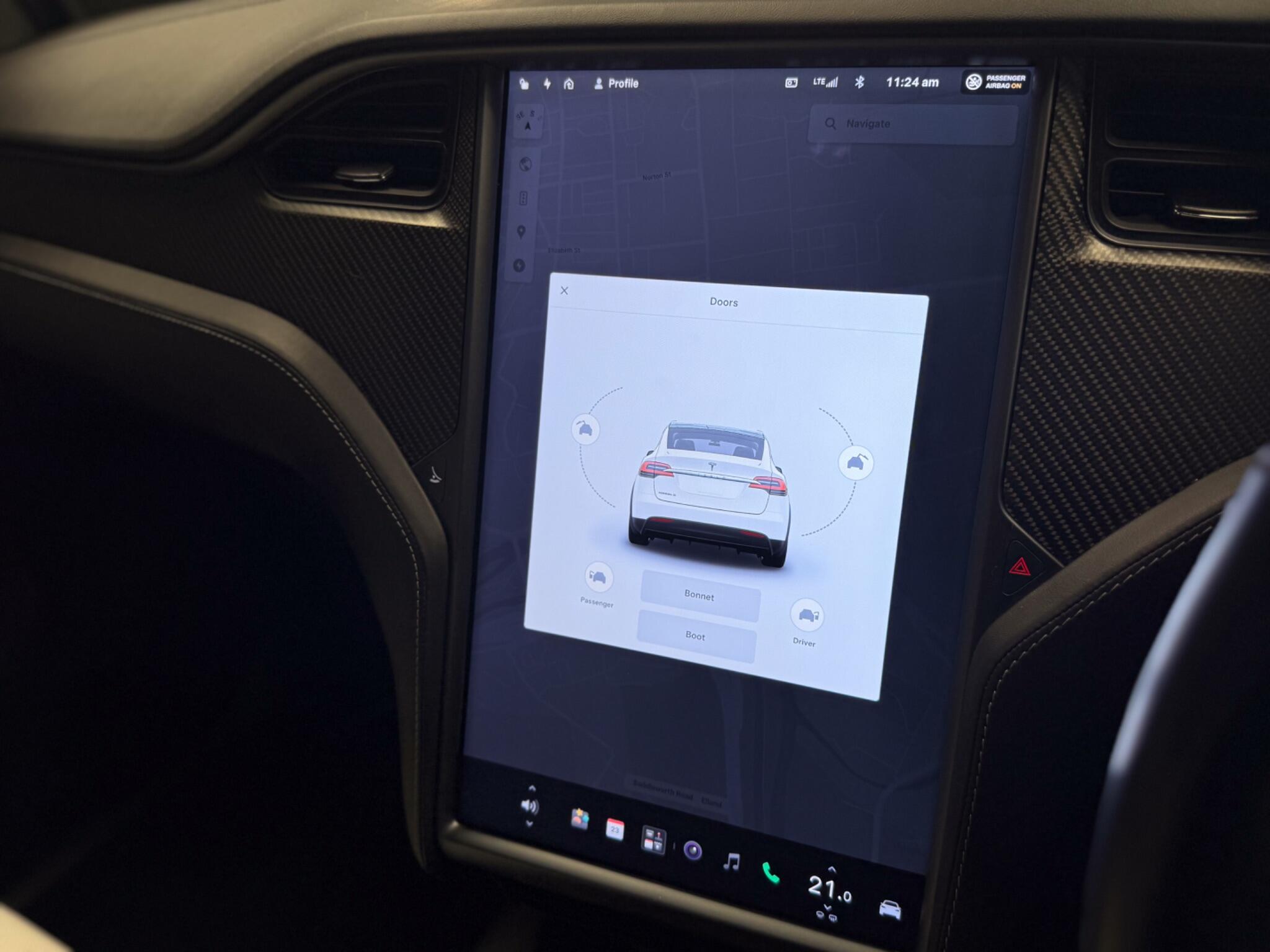 Tesla Model X view 25