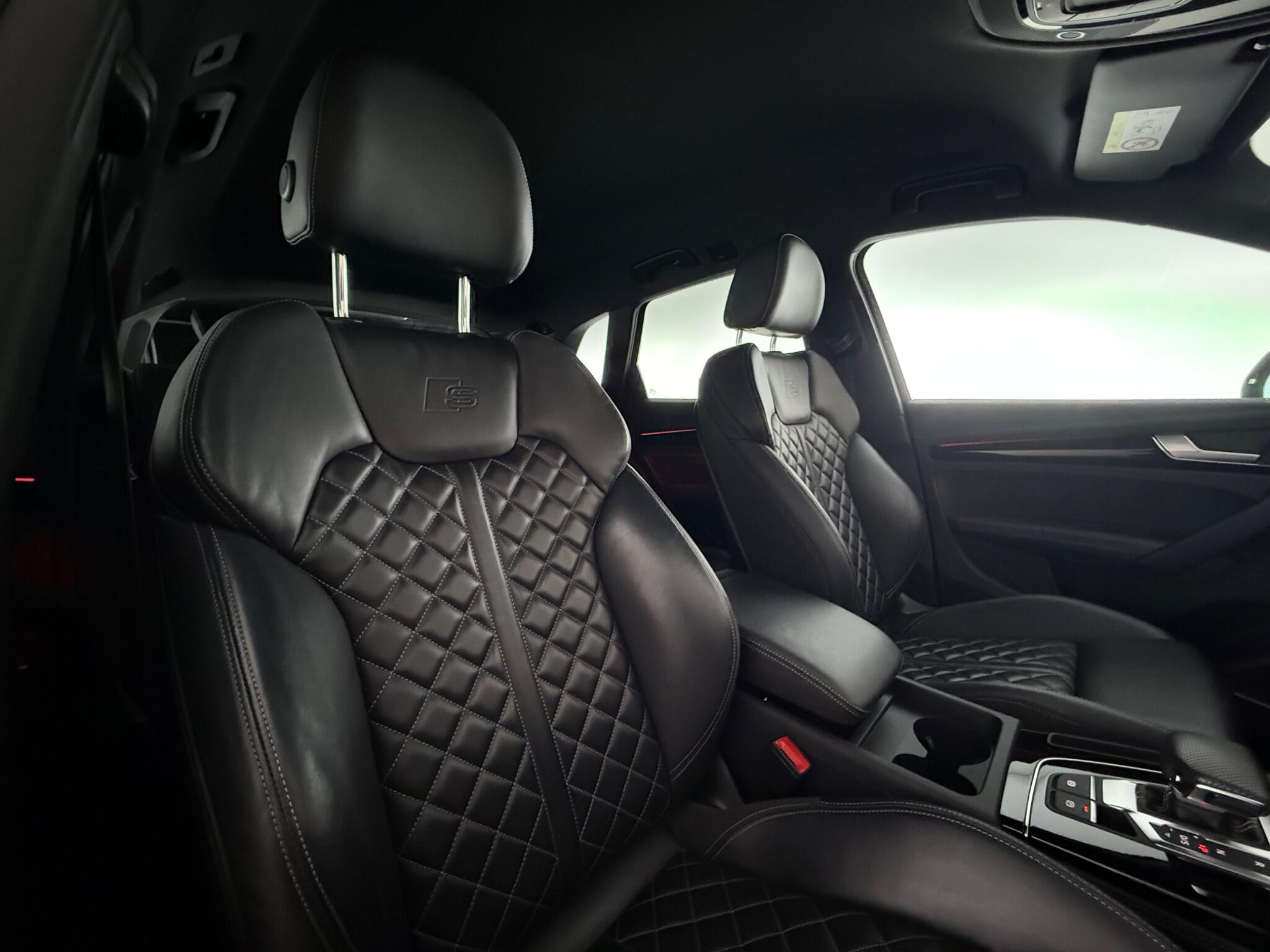 Audi Q5 view 31