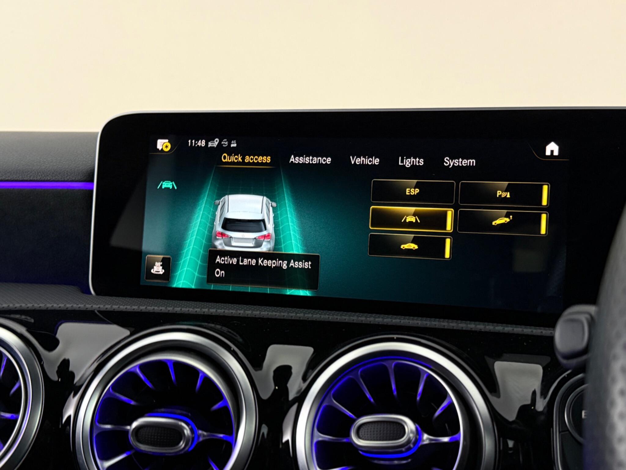 Mercedes-Benz A-Class view 28