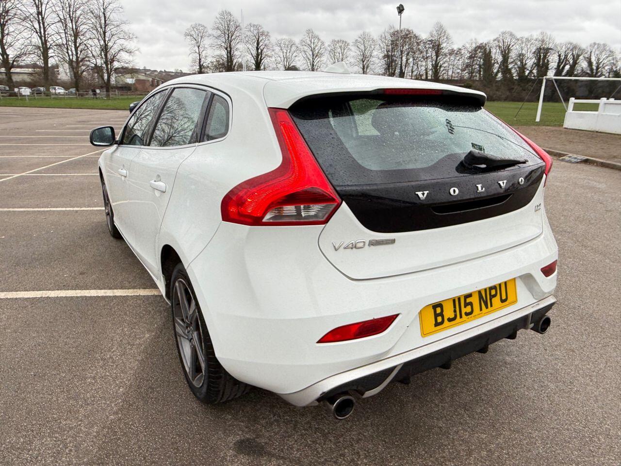 Volvo V40 view 38