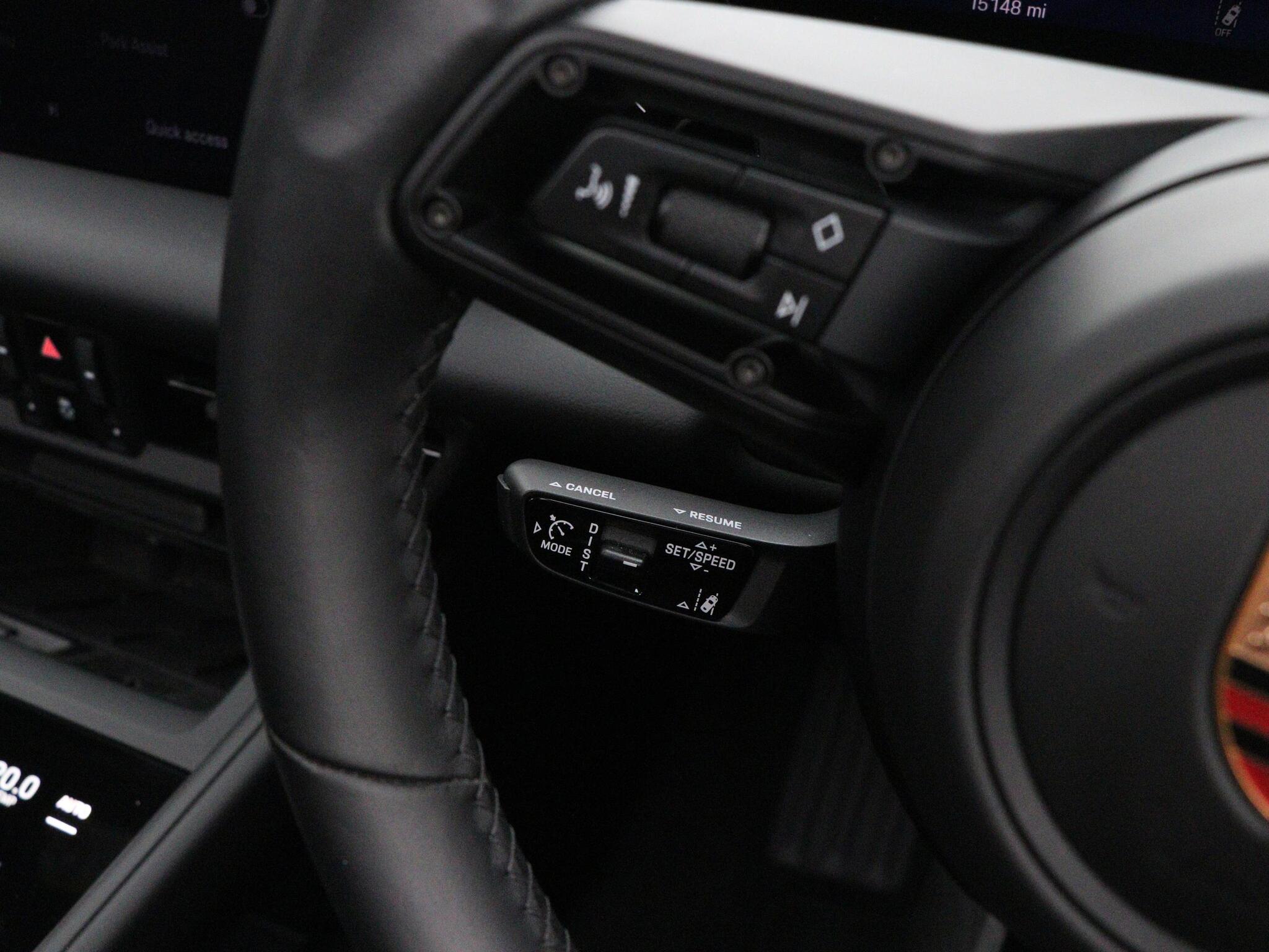 Porsche Macan view 45