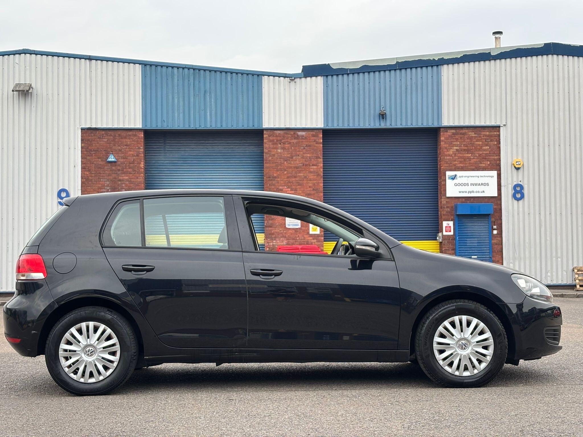 Volkswagen Golf view 22