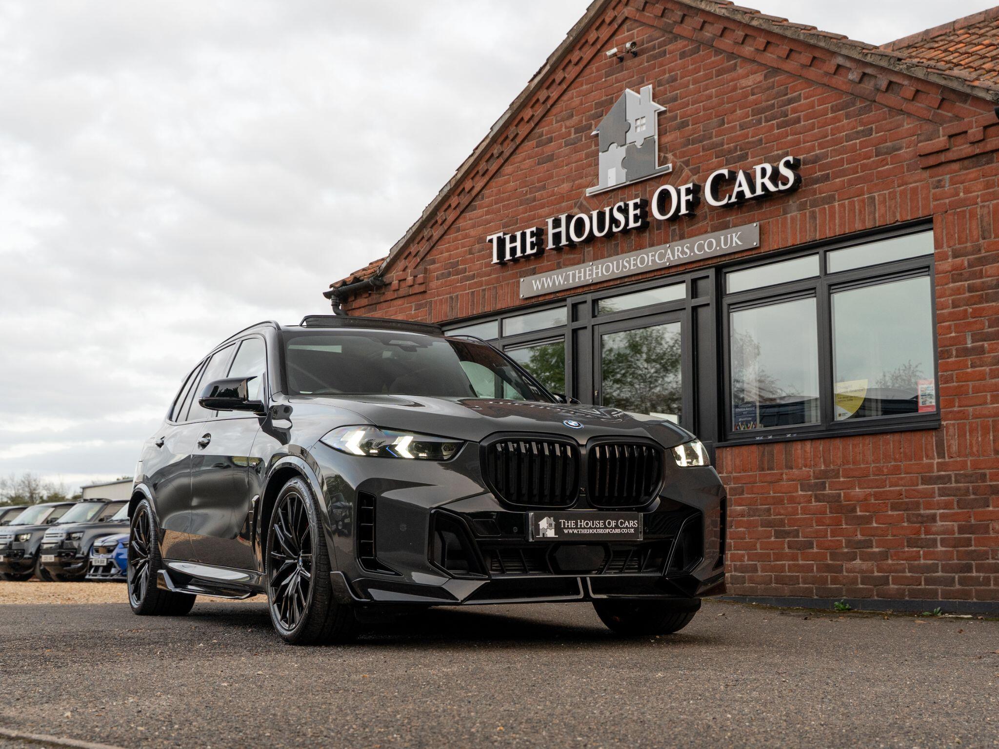 BMW X5 view 3