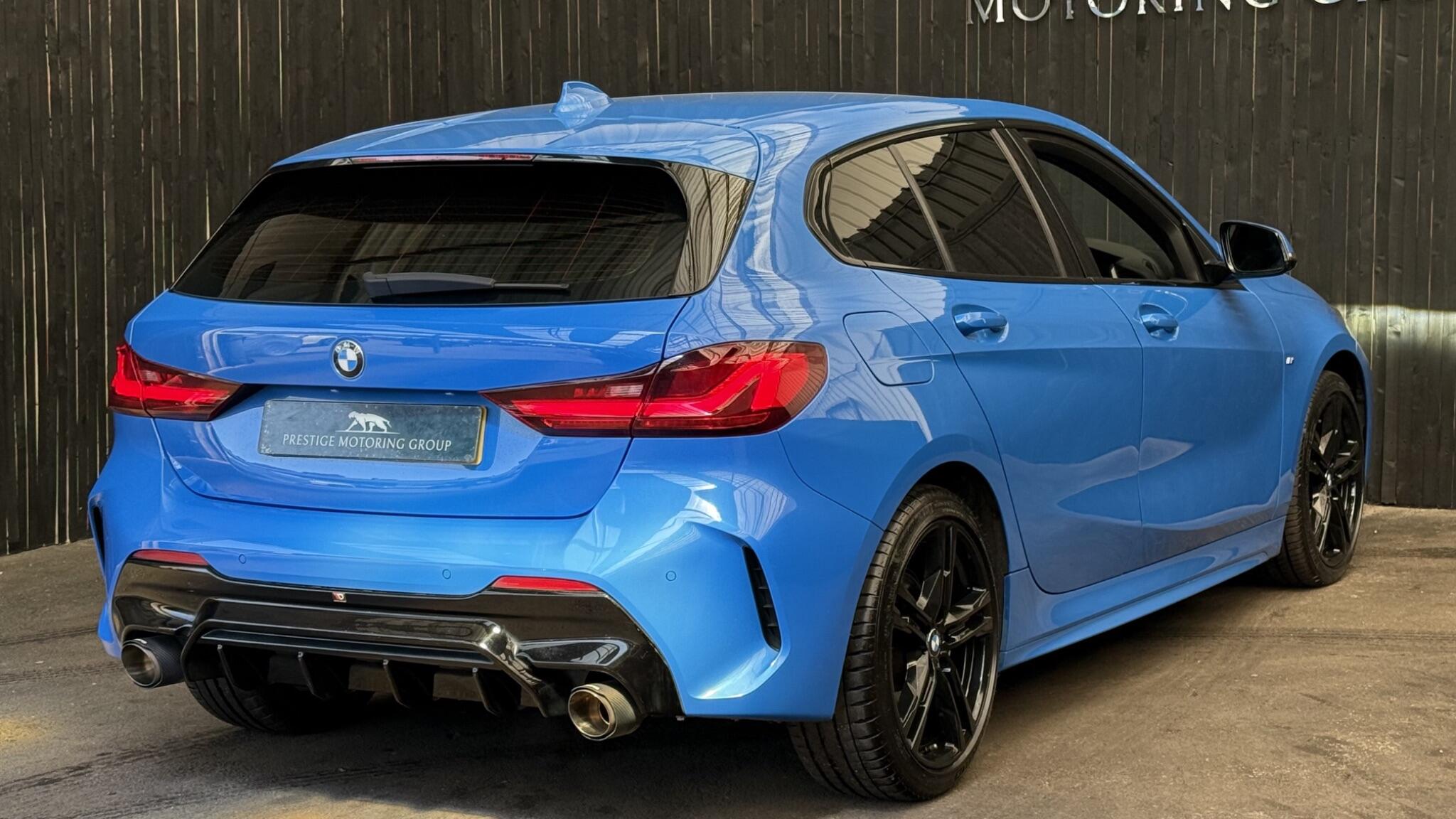 BMW 1 Series view 27