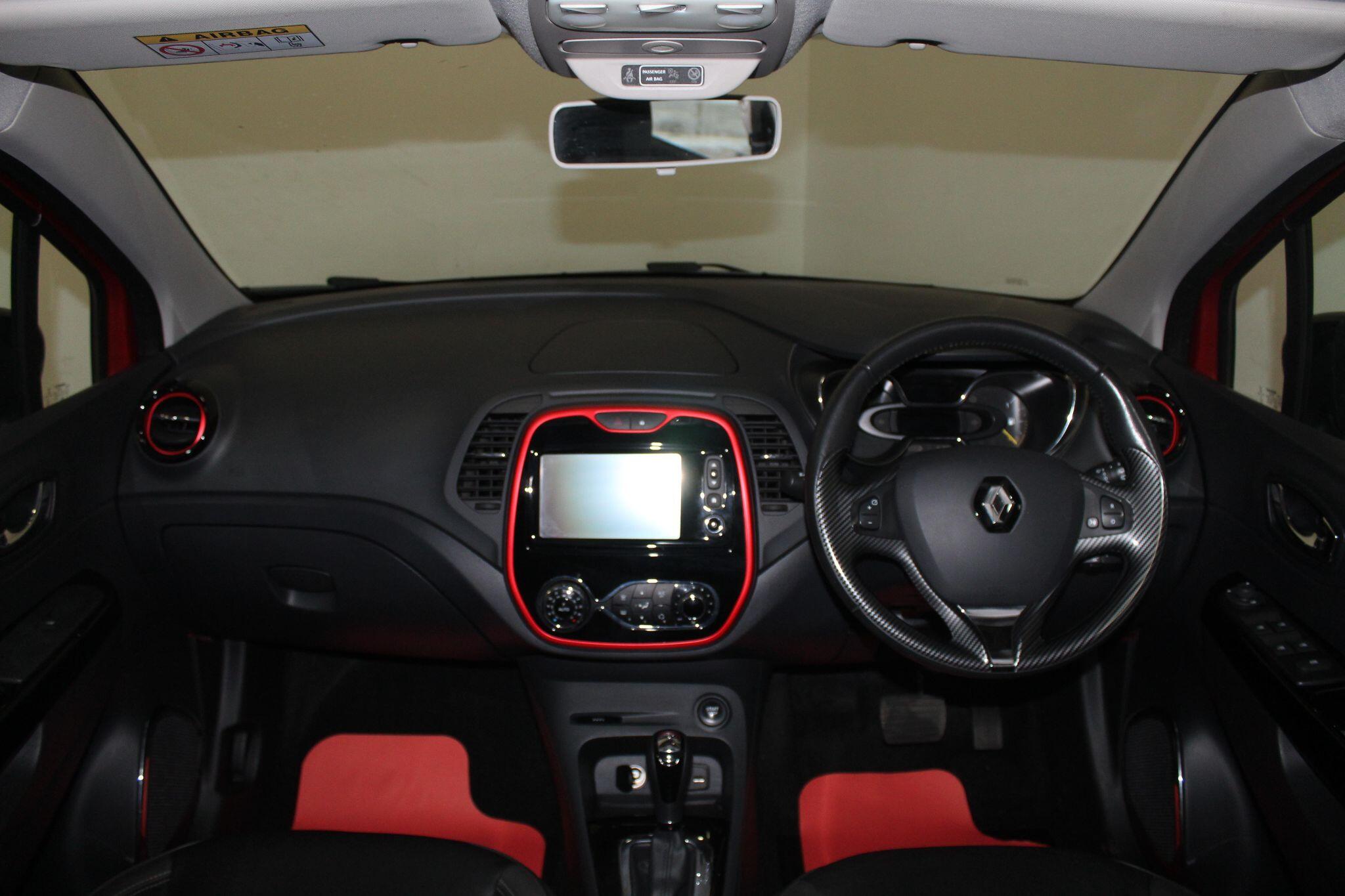 Renault Captur view 28