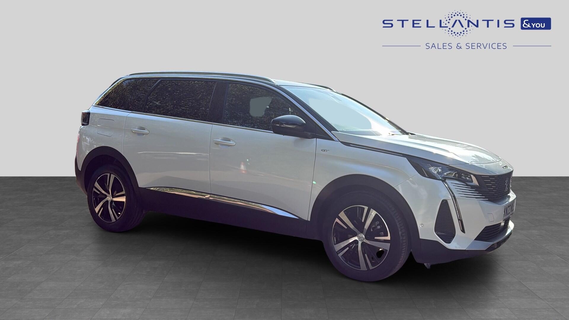 2023 Peugeot 5008
