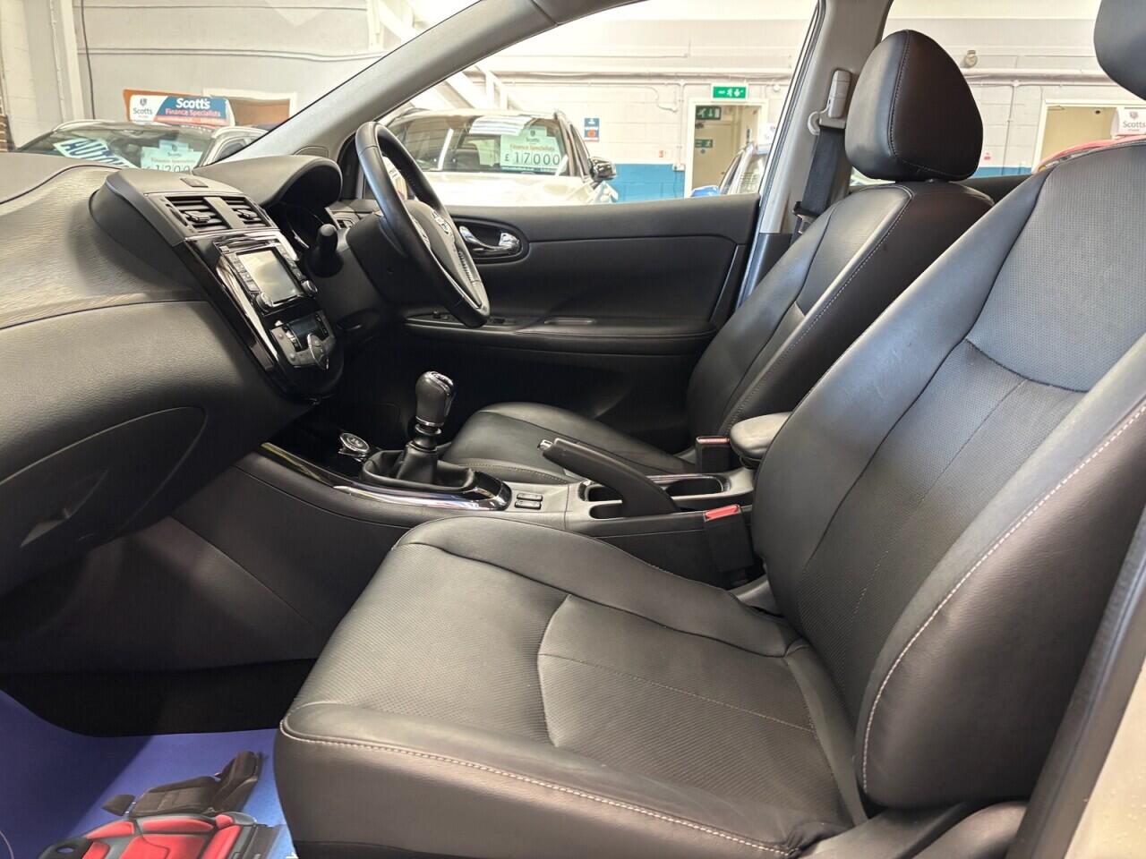 Nissan Pulsar view 22