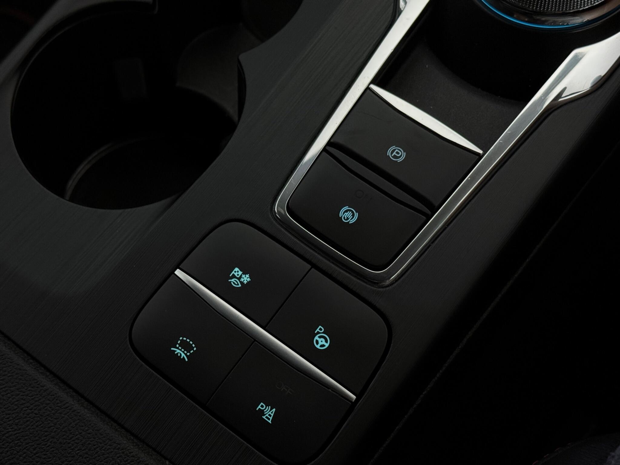 Ford Kuga view 23