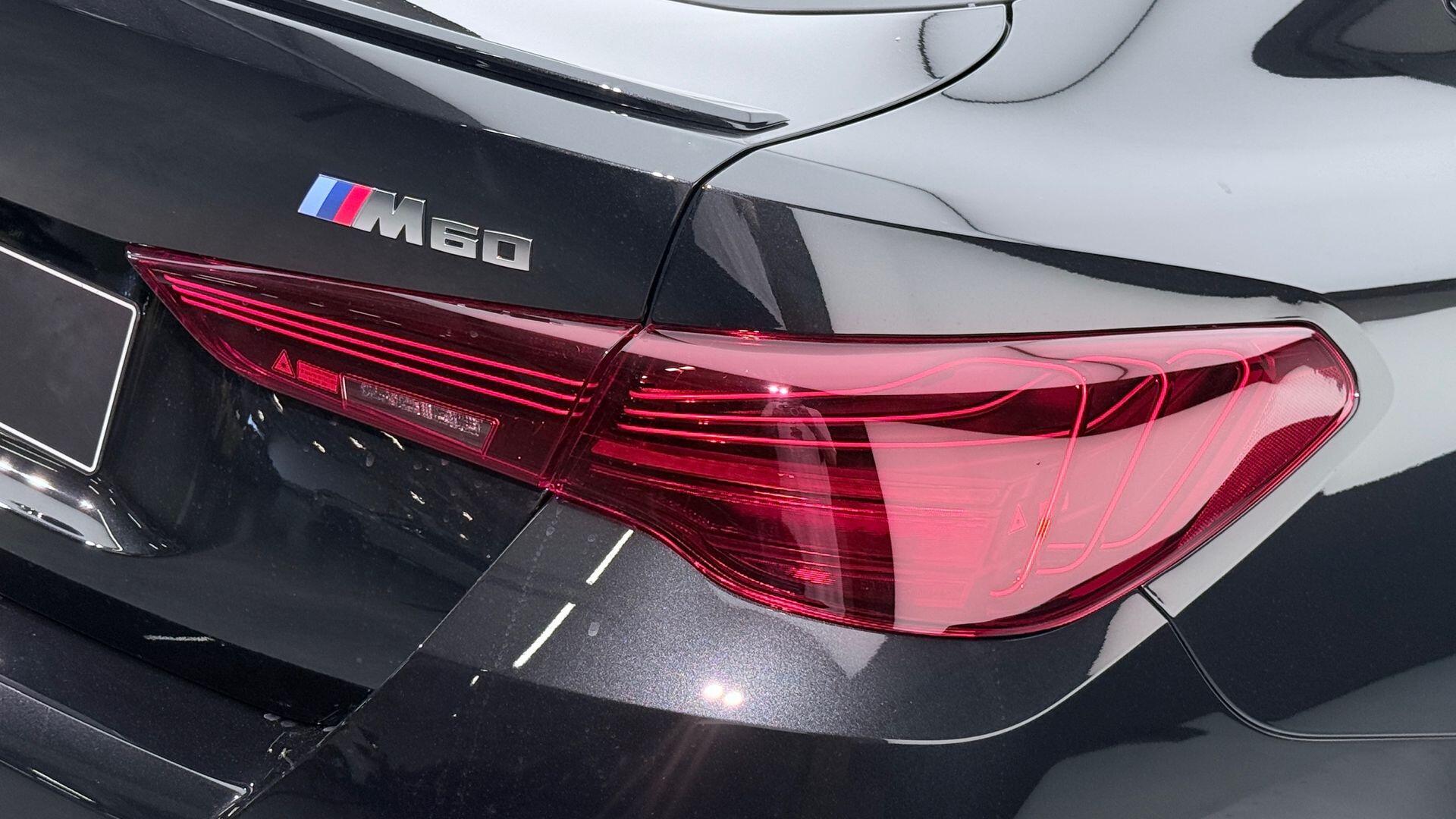 BMW i4 view 21