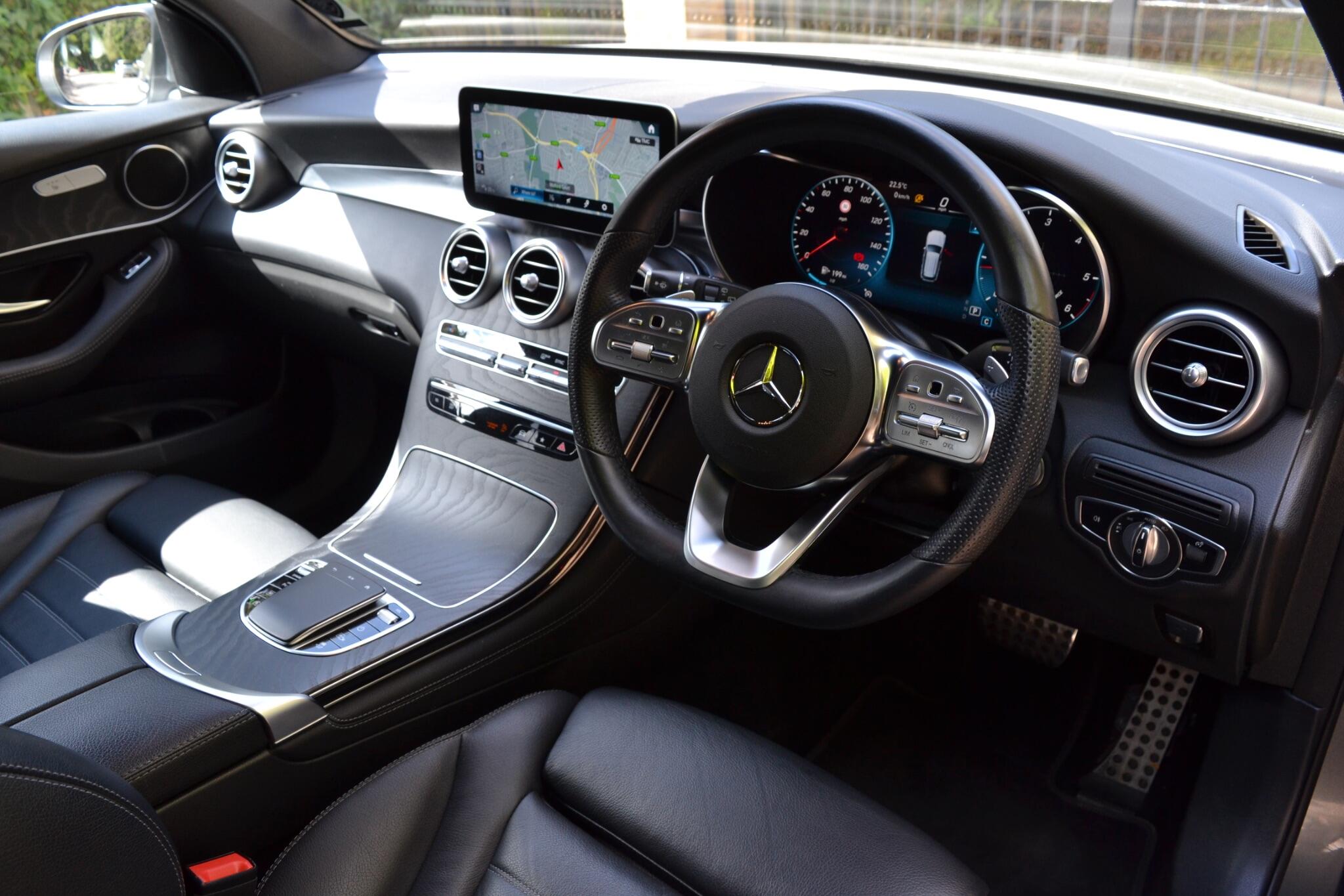 Mercedes-Benz GLC view 5