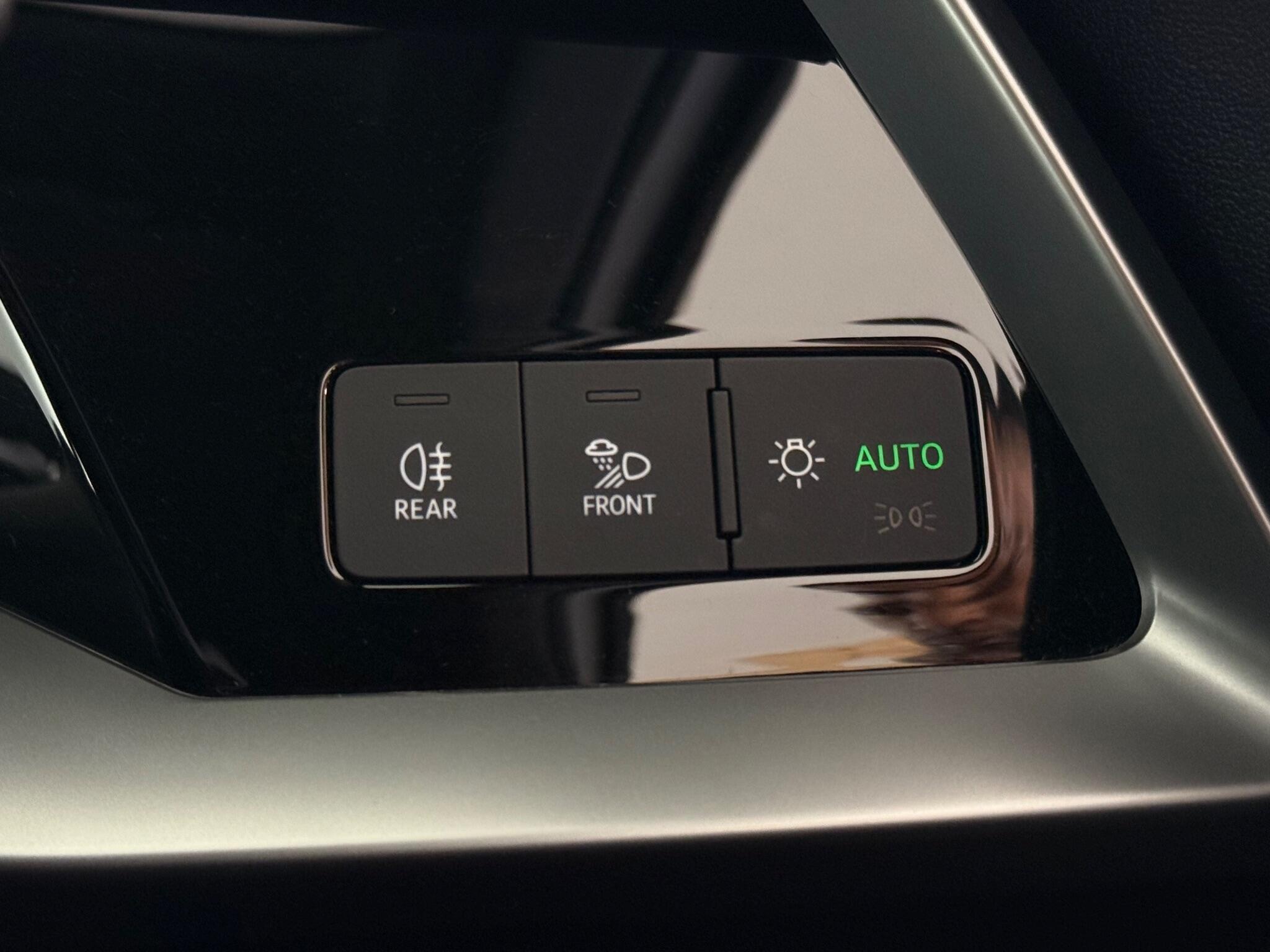 Audi A3 view 16