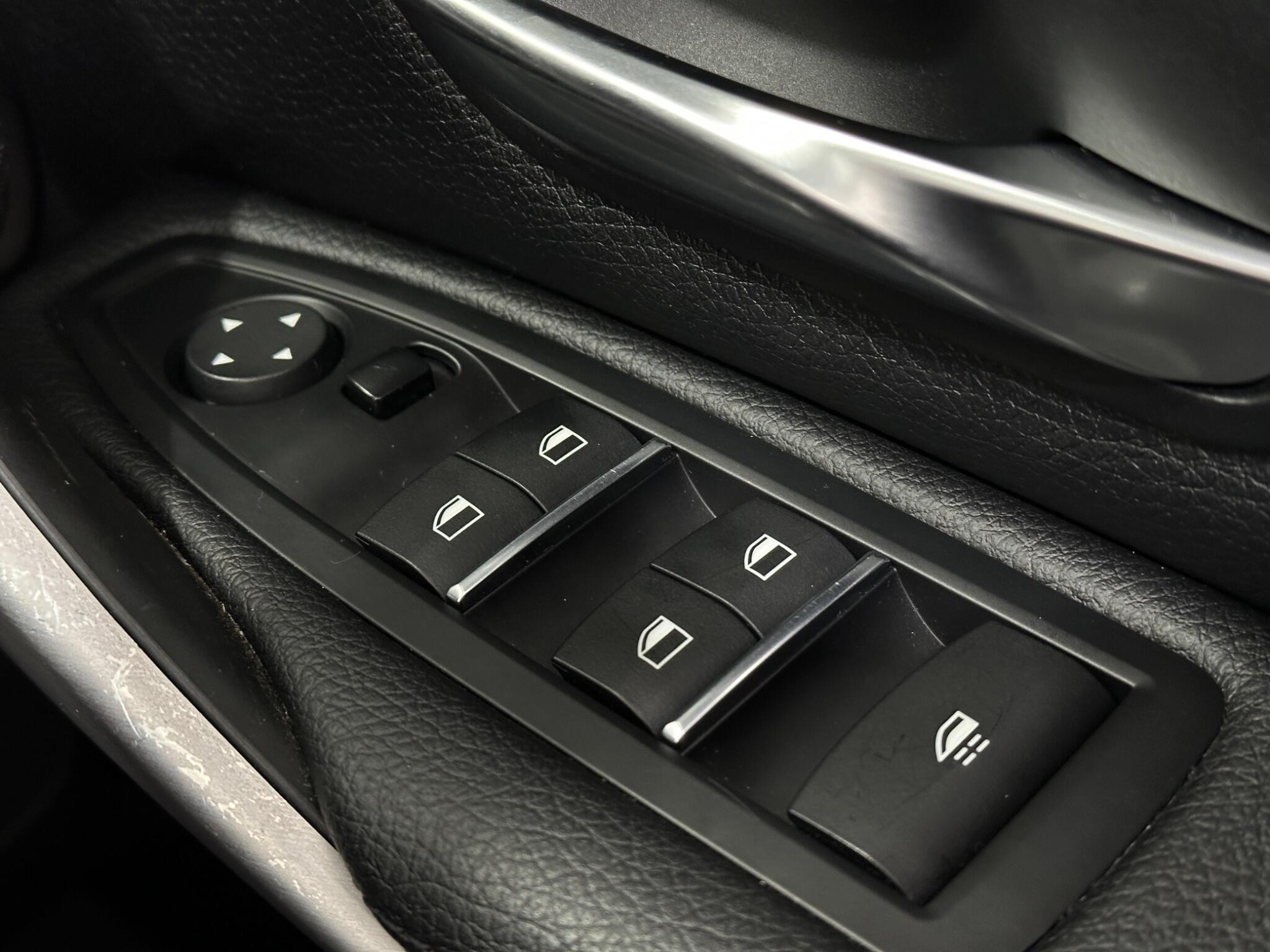 BMW 4 Series view 19