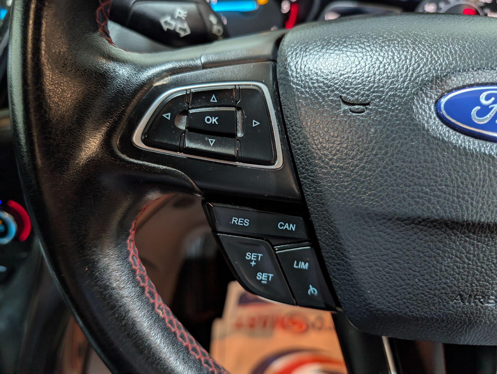 Ford Kuga view 38