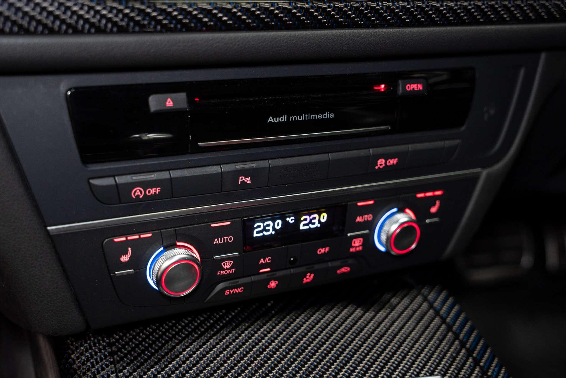 Audi RS6 Avant view 26