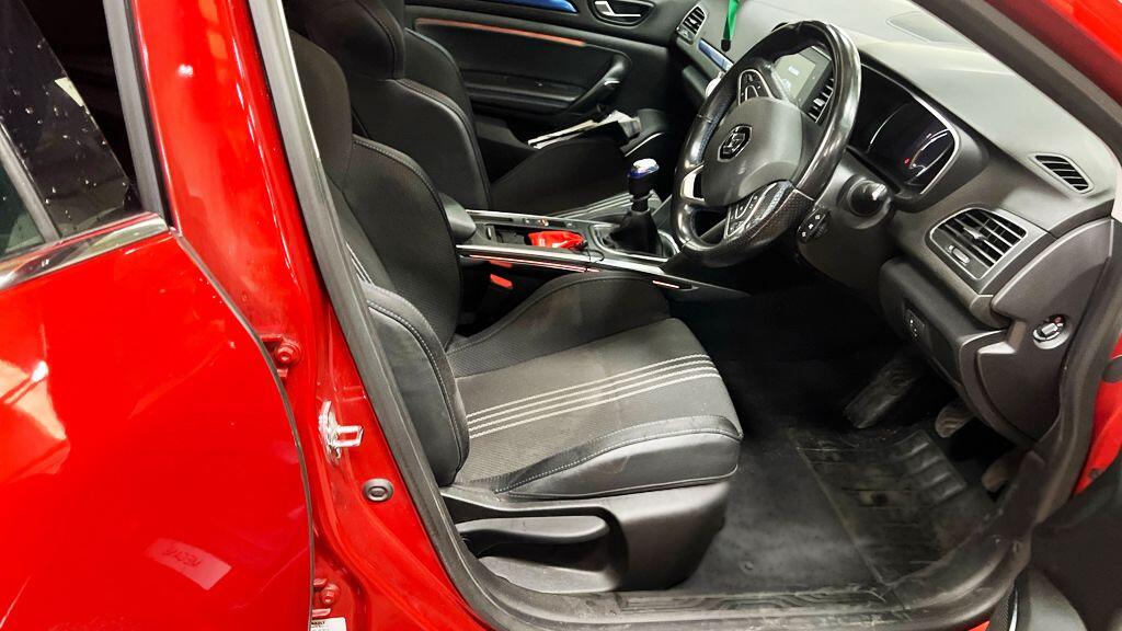 Renault Megane view 12