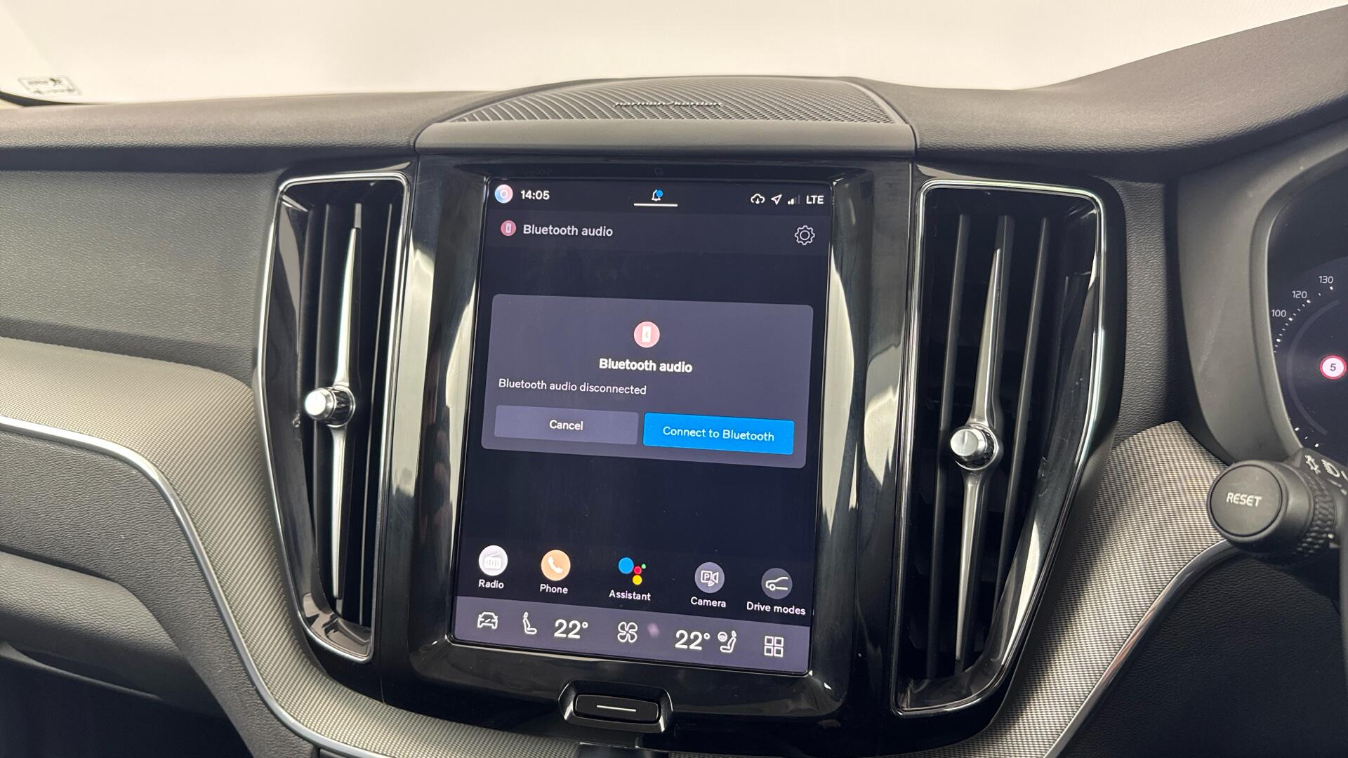 Volvo XC60 view 43