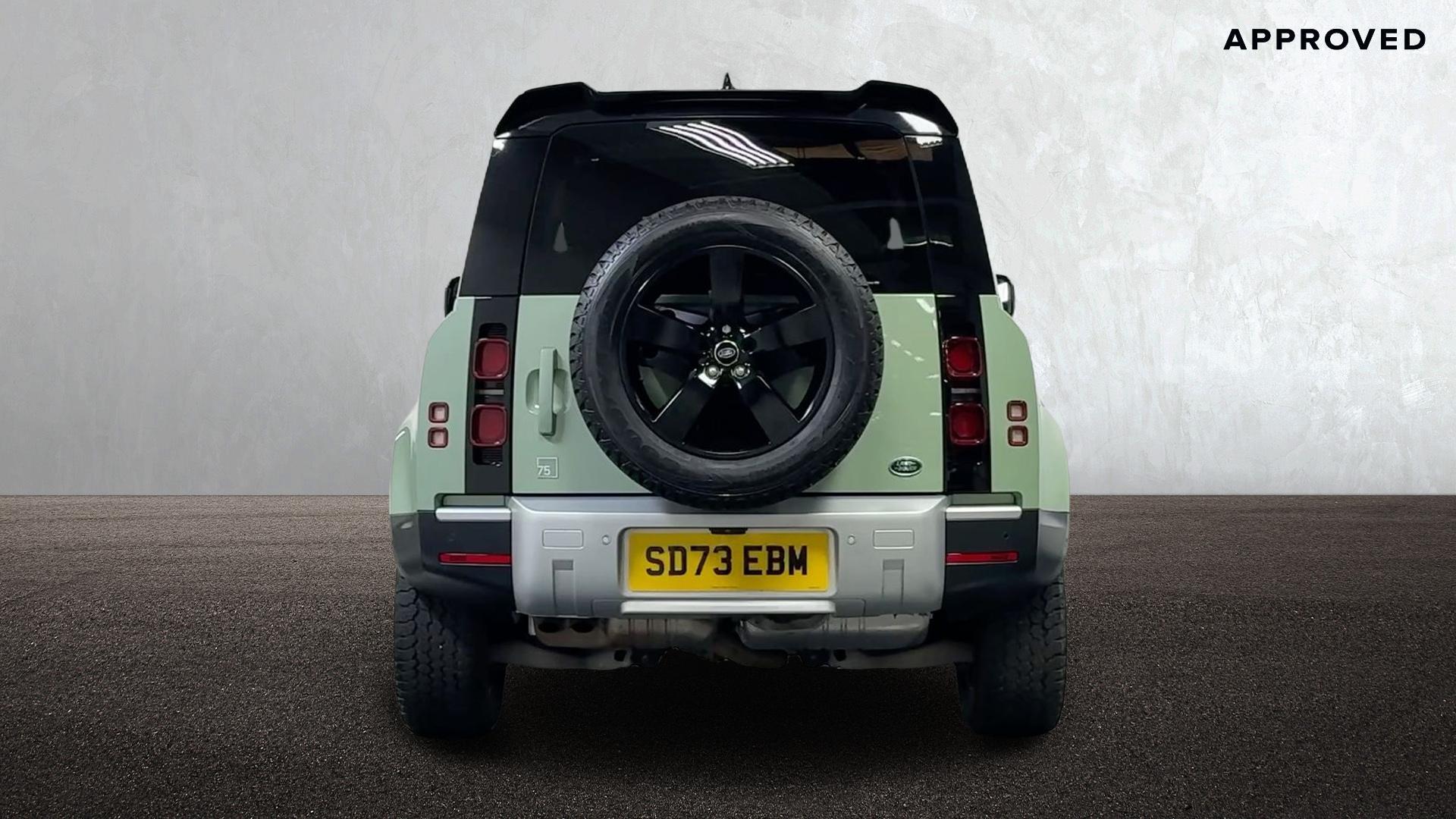 Land Rover Defender view 6