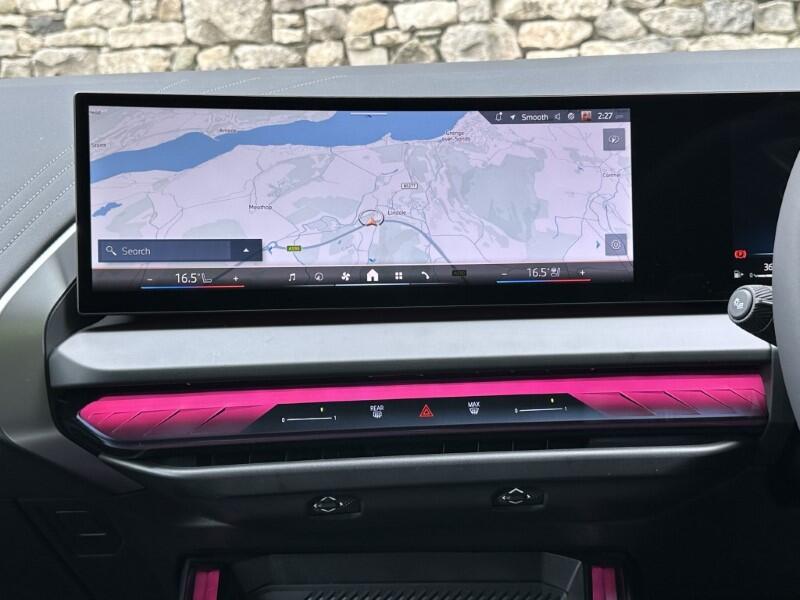 BMW X3 view 8