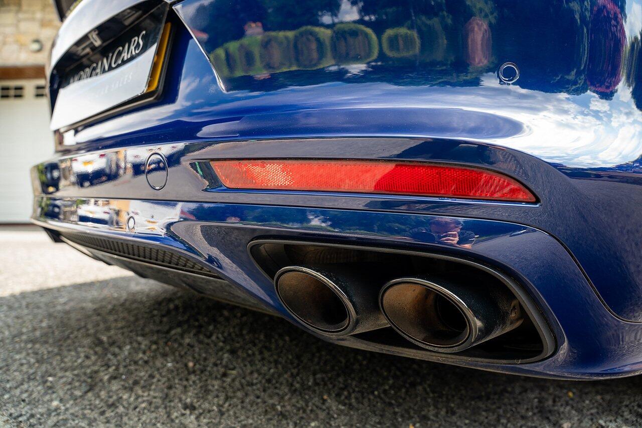 Porsche Panamera view 19