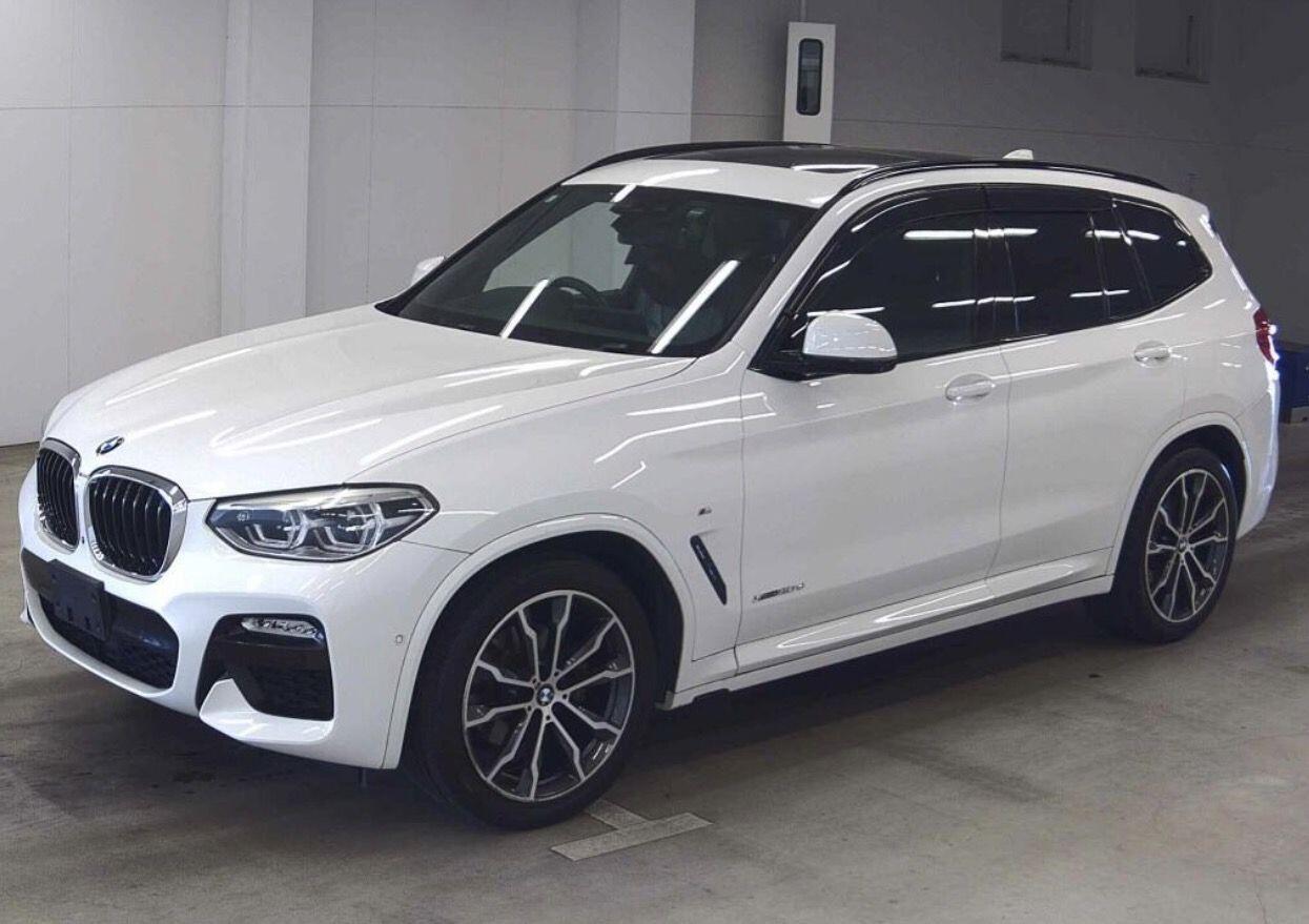 BMW X3 view 2