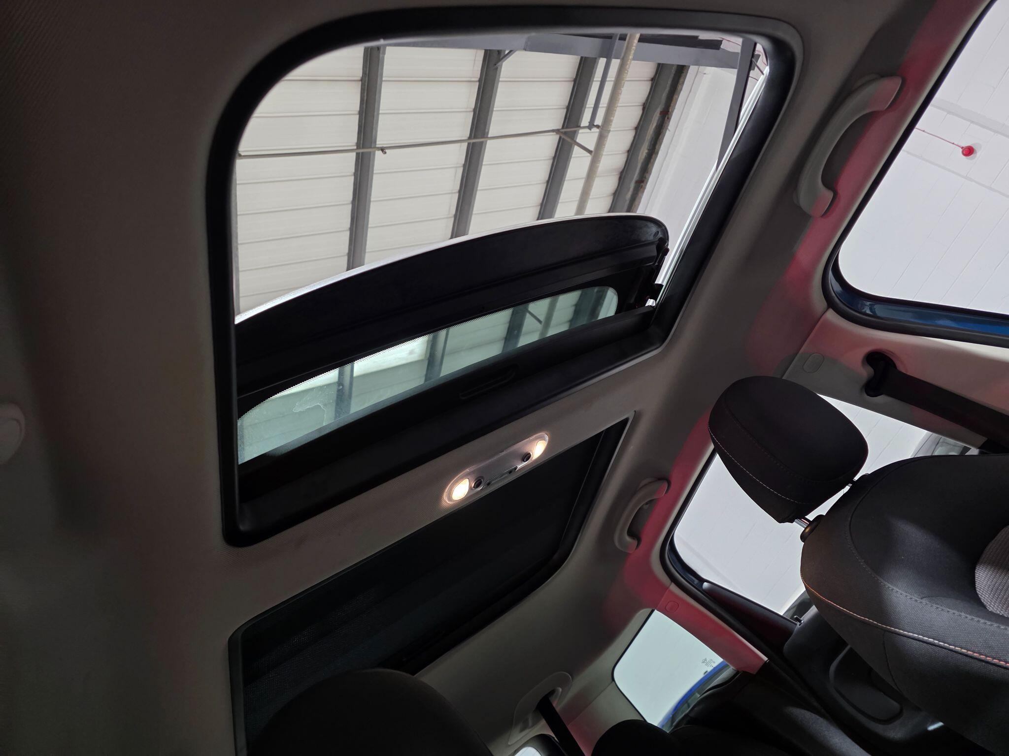 Mini Countryman view 7