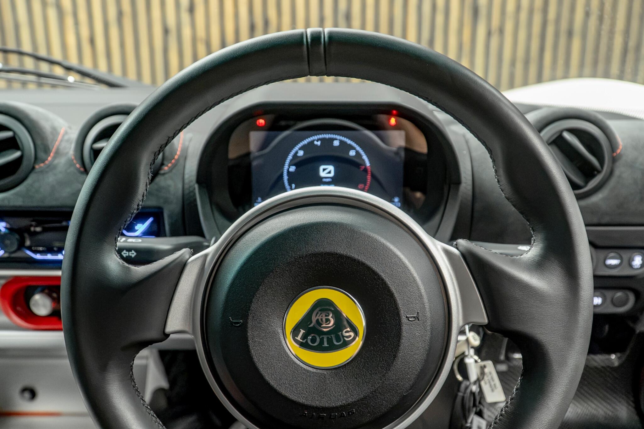 Lotus Elise view 32