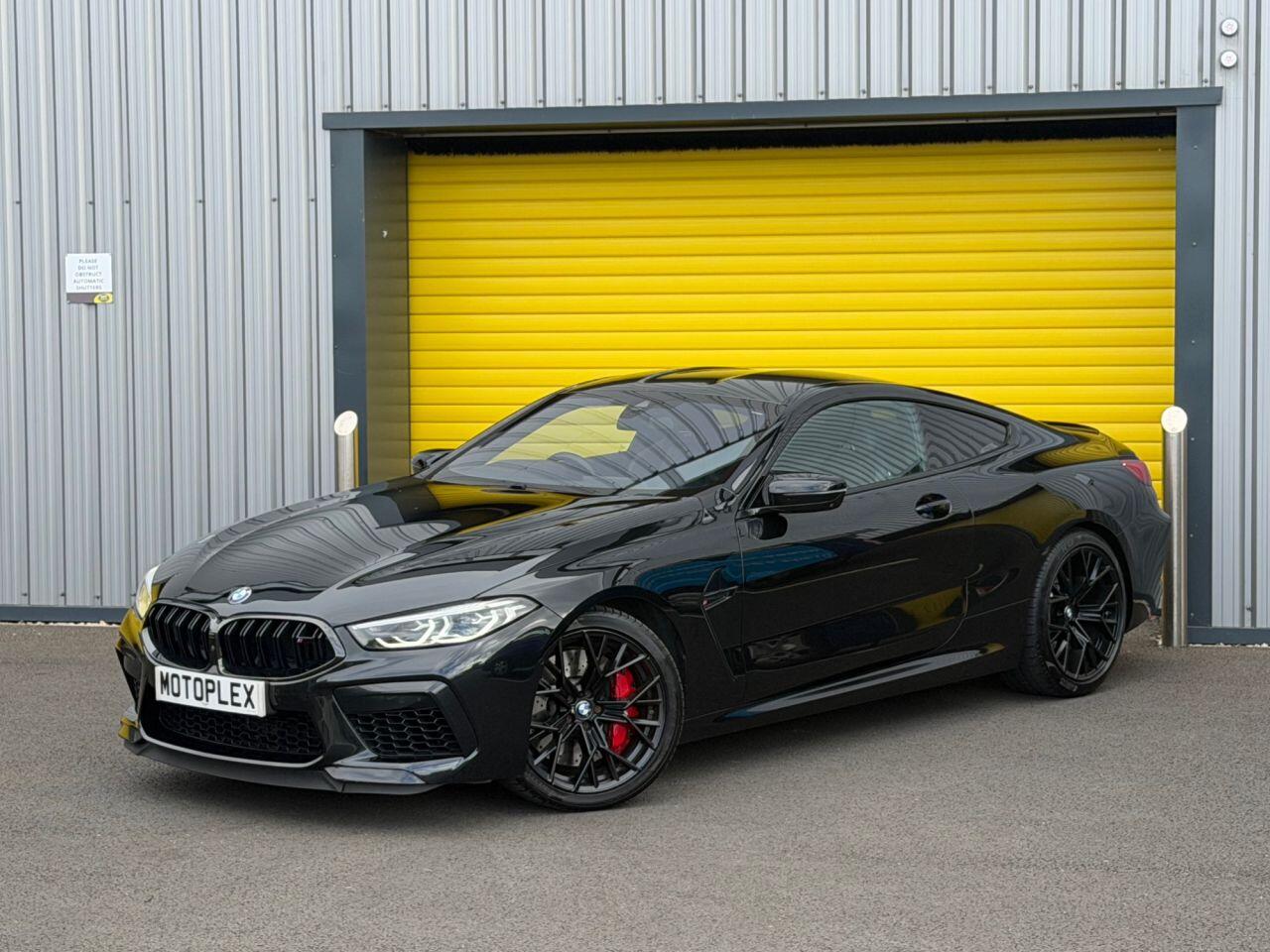 BMW M8 view 22
