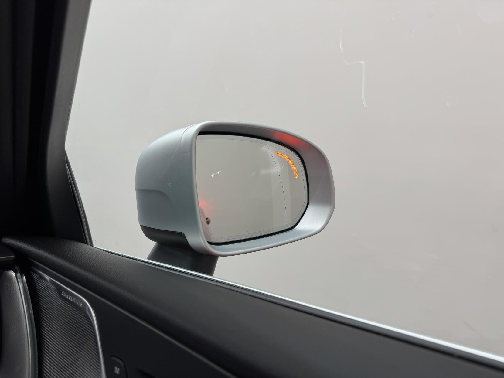 Volvo XC60 view 48