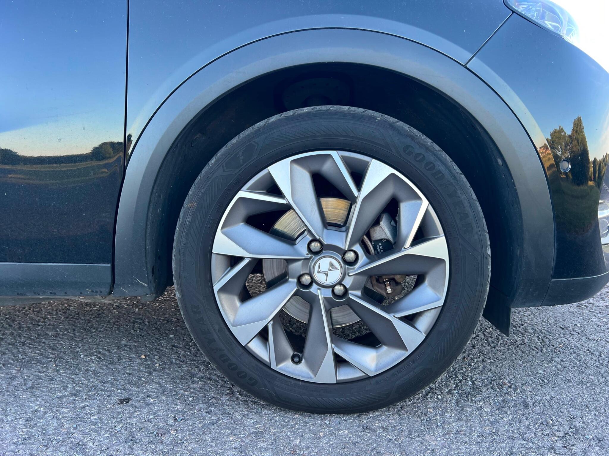 DS Automobiles DS 3 Crossback view 24