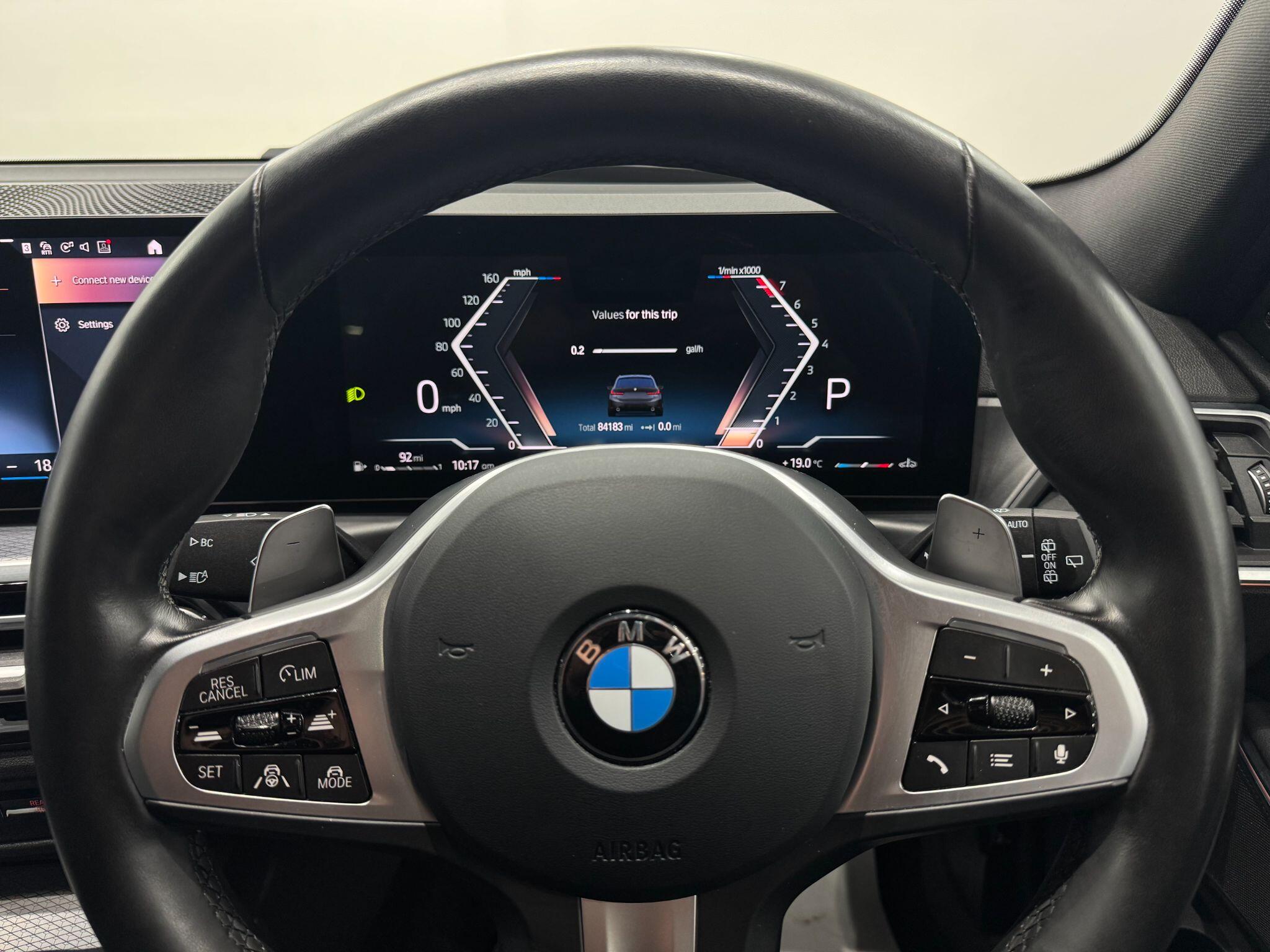 BMW 3 Series view 36