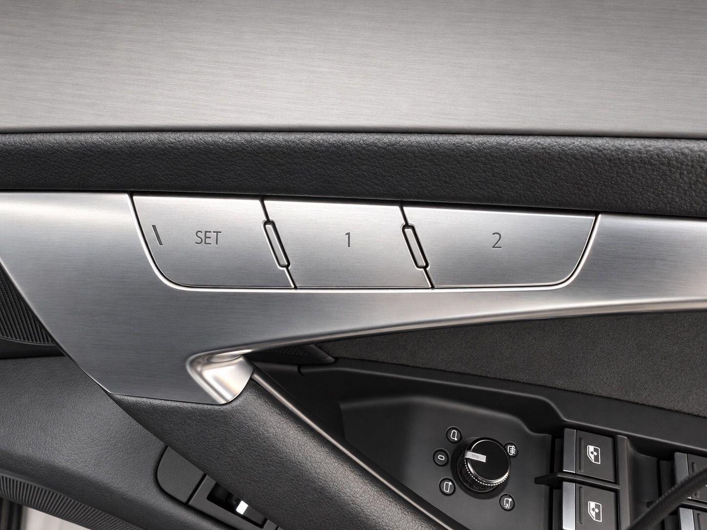Audi A6 view 18