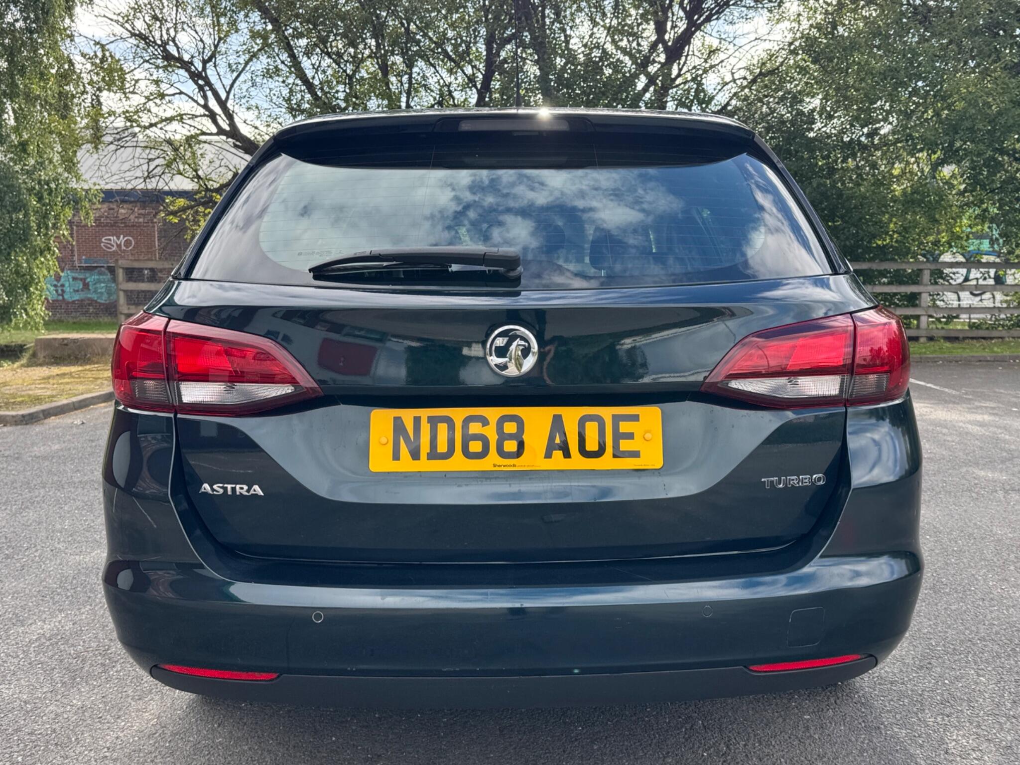 Vauxhall Astra view 7