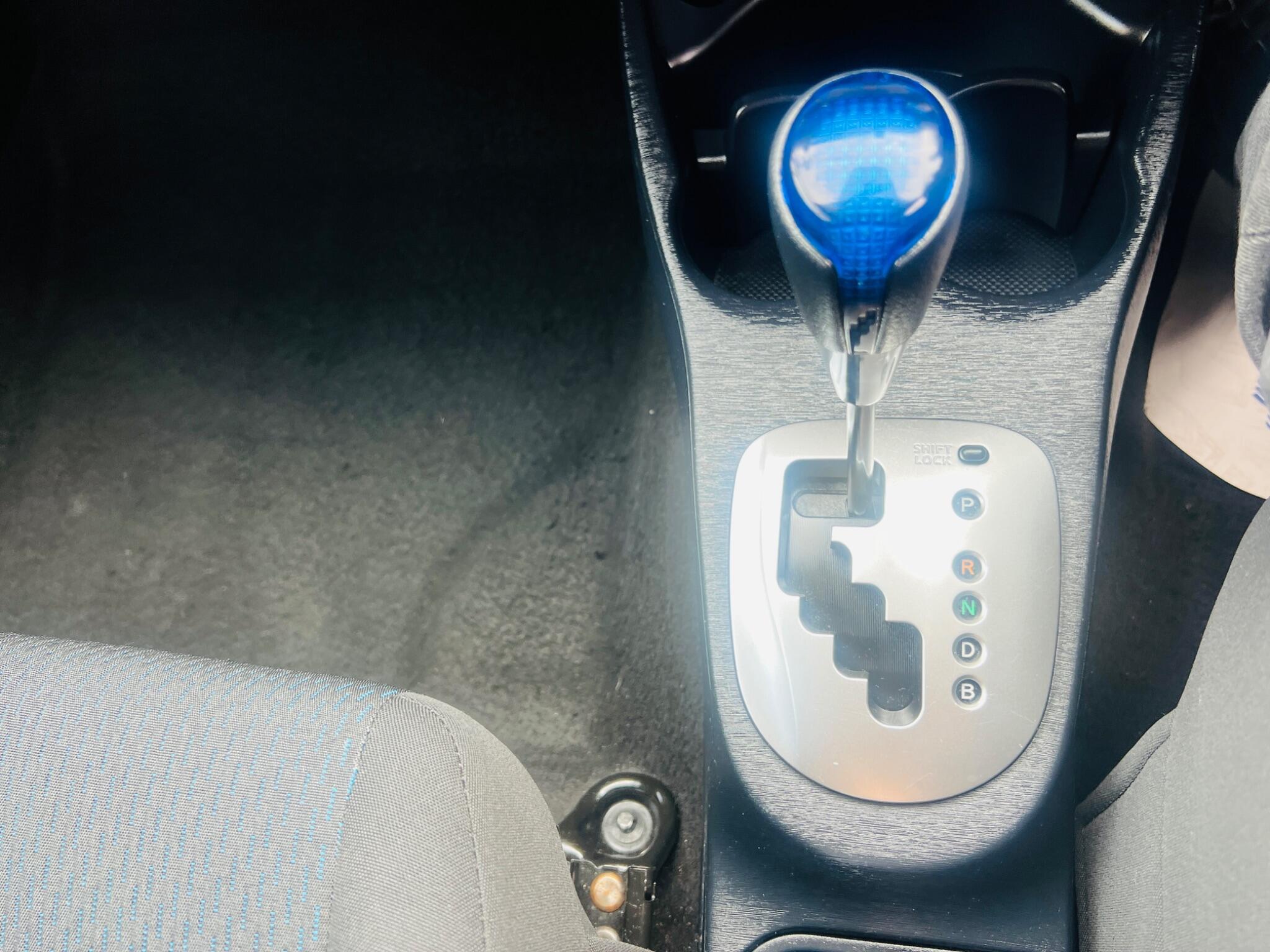 Toyota Yaris view 35