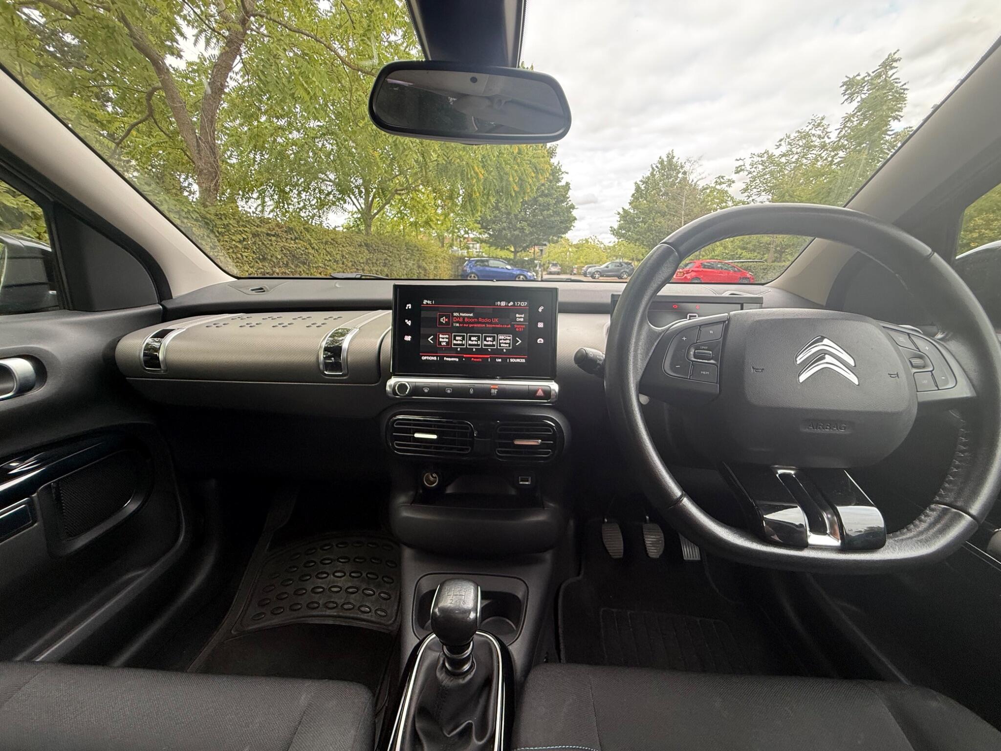 Citroen C4 Cactus view 45
